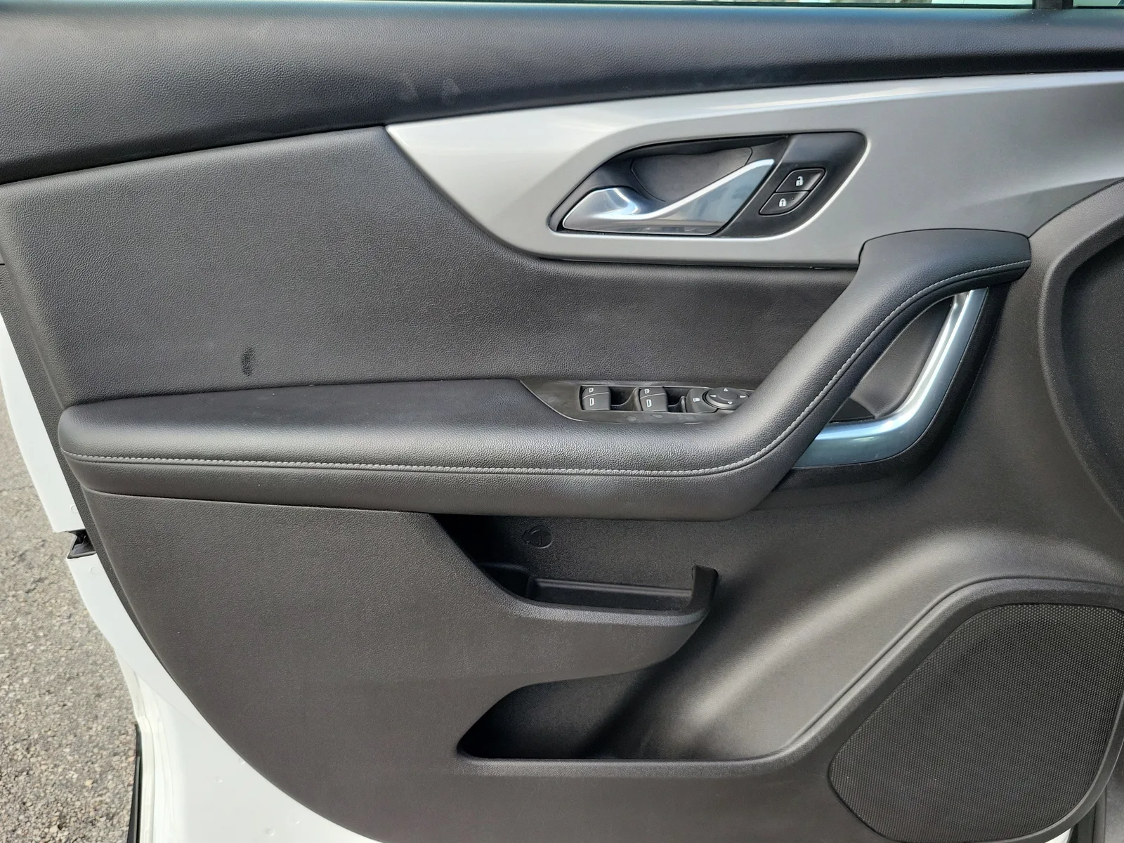 2020 Chevrolet Blazer LT photo 23
