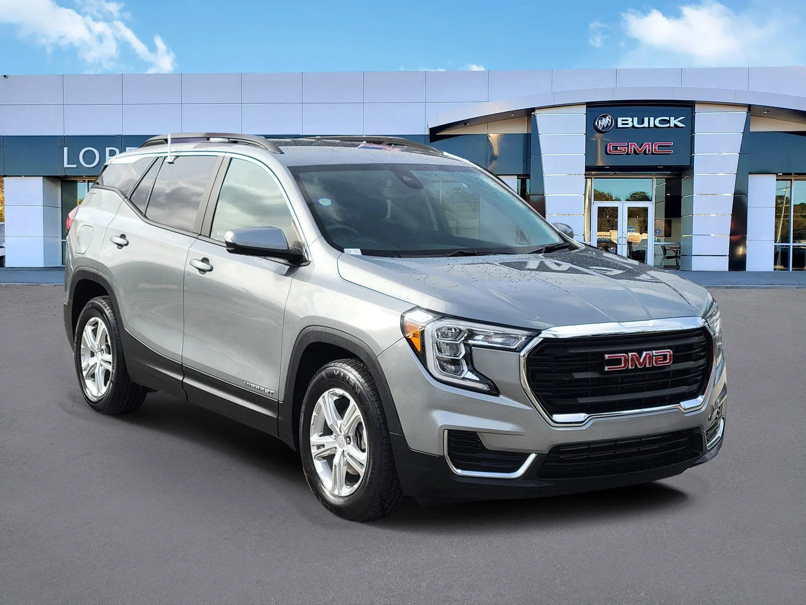 2023 GMC Terrain SLE photo 2