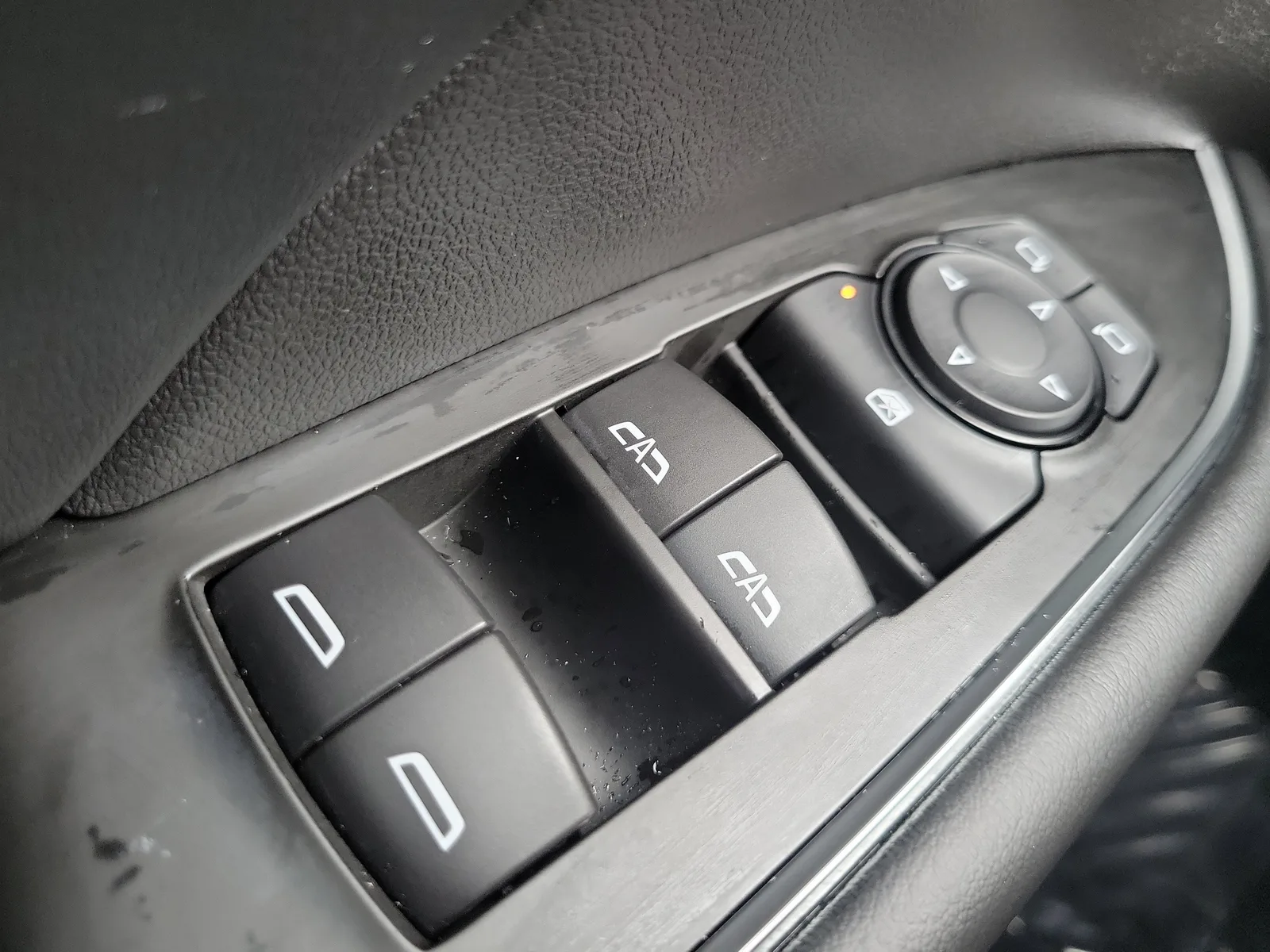 2022 Buick Envision Preferred photo 24