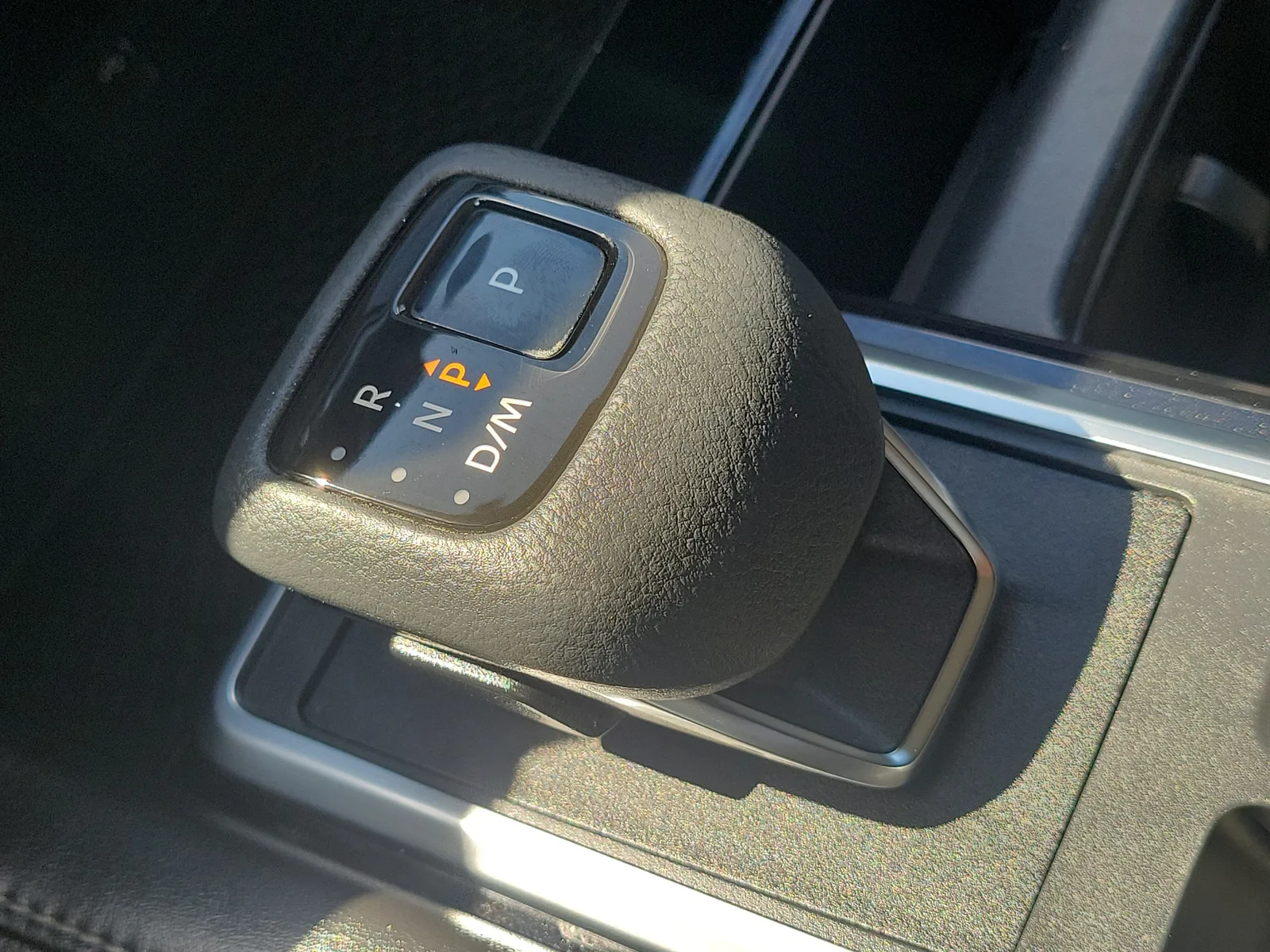 2022 Nissan Pathfinder SL photo 25