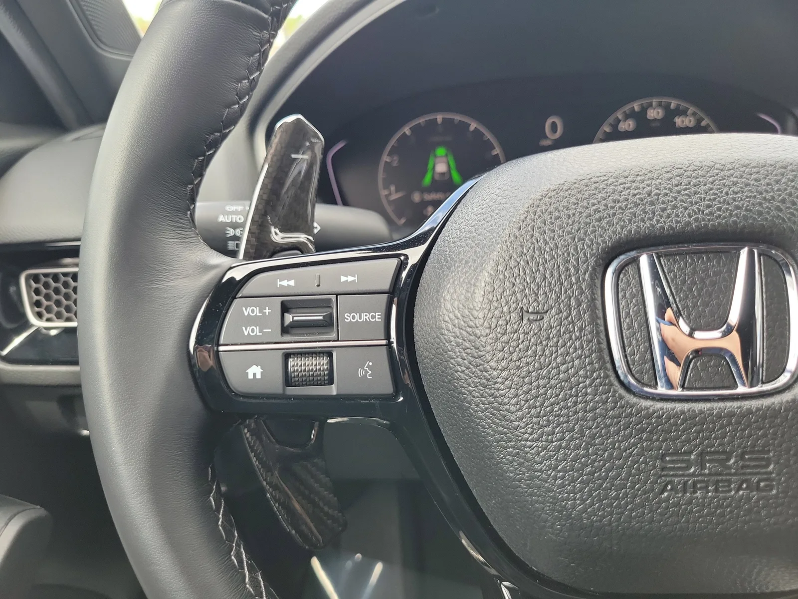 2026 Honda Civic Hatchback Sport photo 17