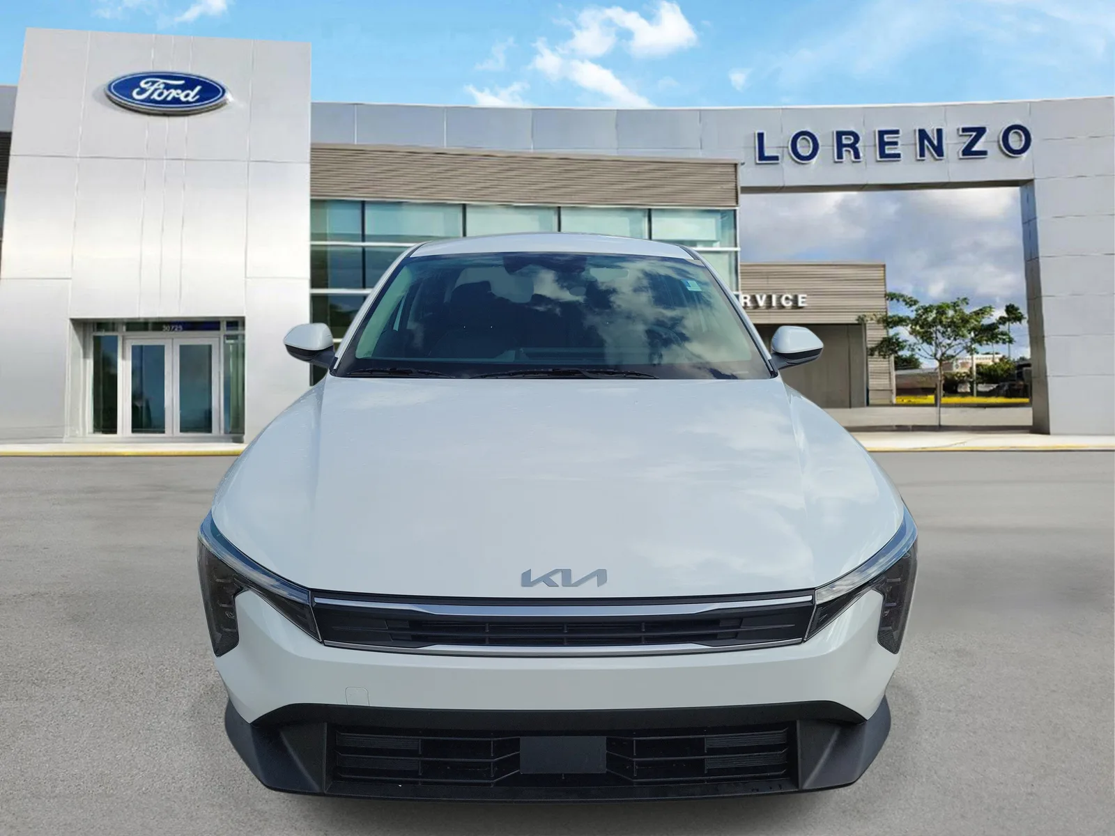 2025 Kia K4 LXS photo 2