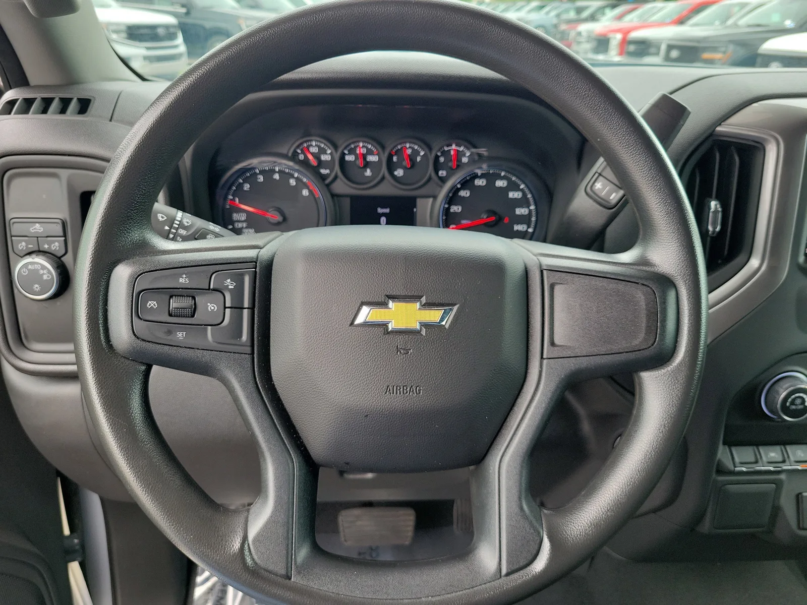 2024 Chevrolet Silverado 1500 Custom photo 25