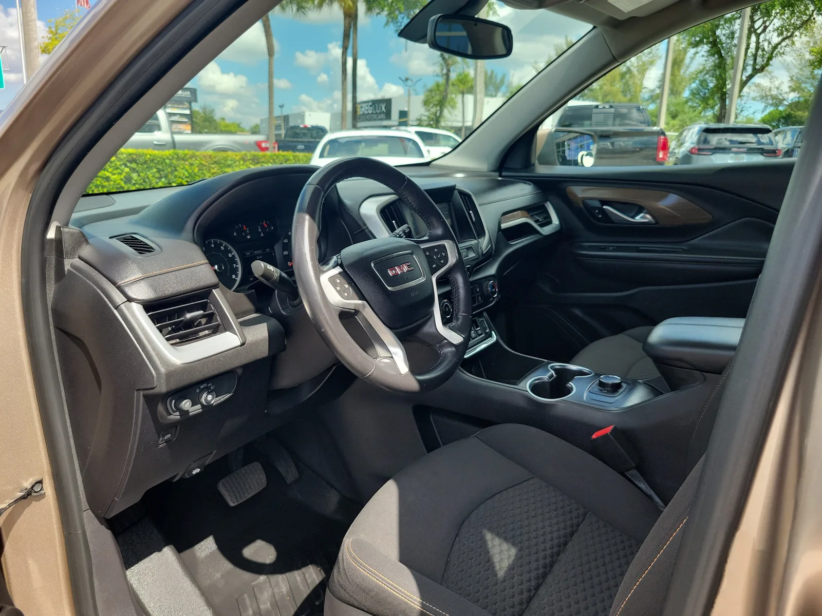2018 GMC Terrain SLE photo 9