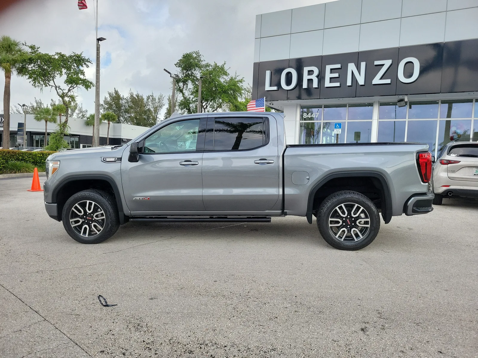 2021 GMC Sierra 1500 AT4 photo 8