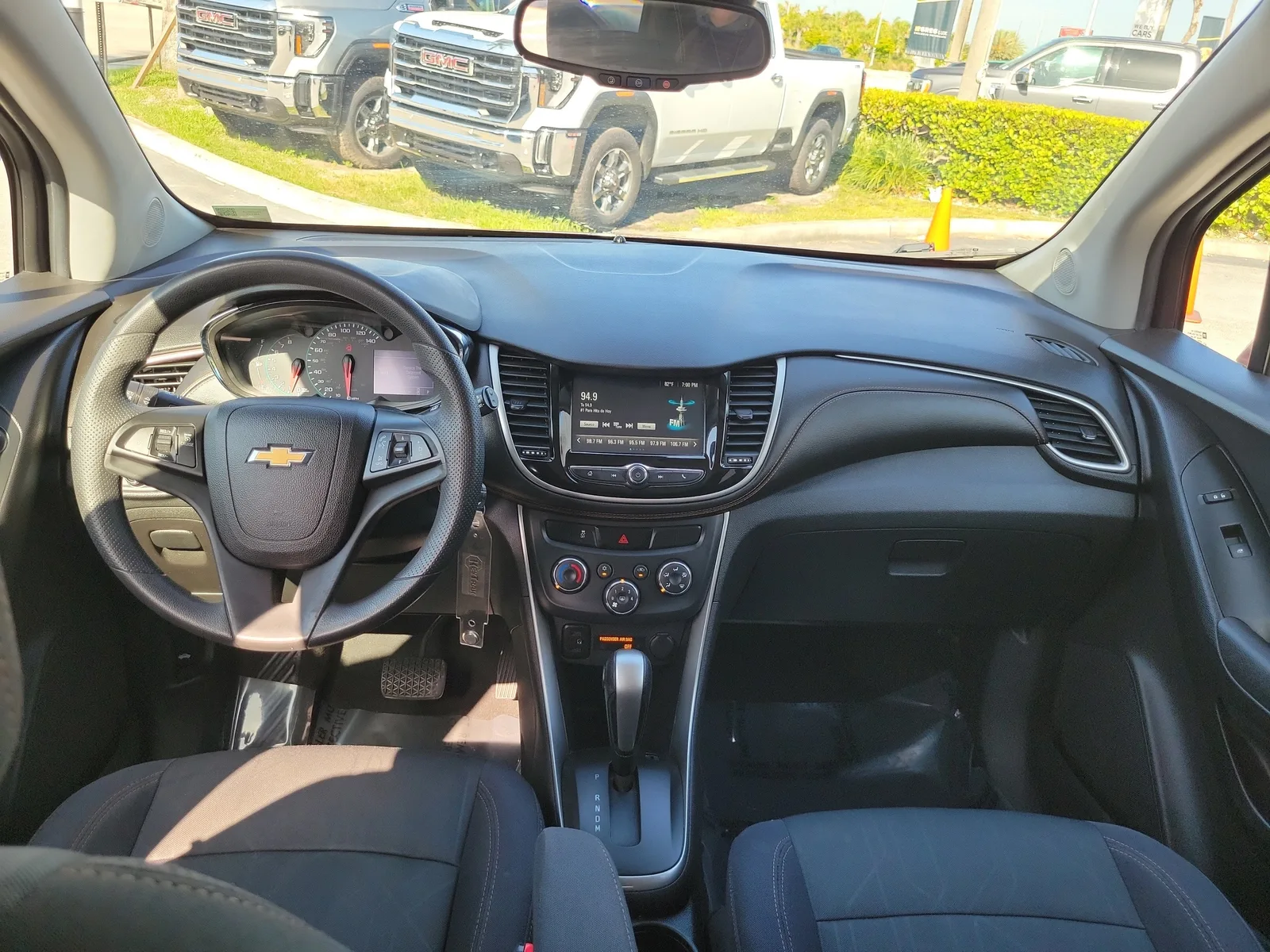 2017 Chevrolet Trax LT photo 16