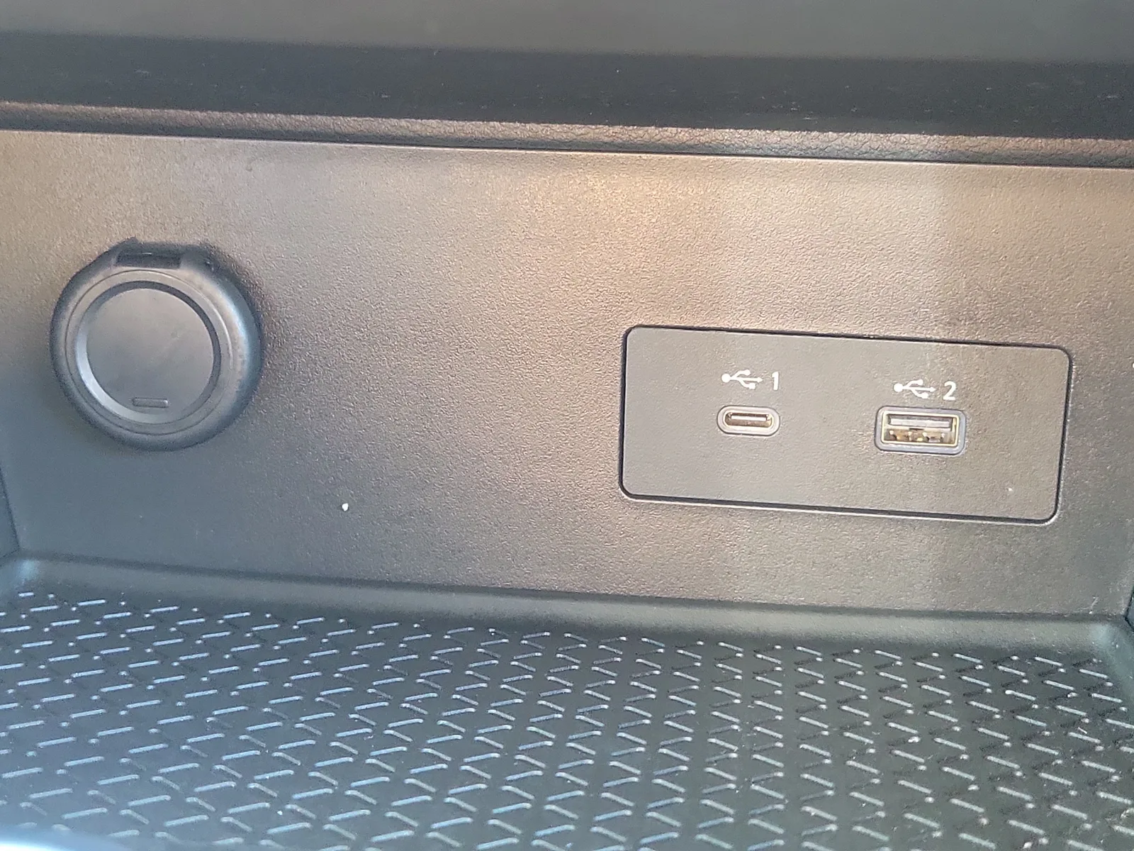 2022 Nissan Pathfinder SL photo 26