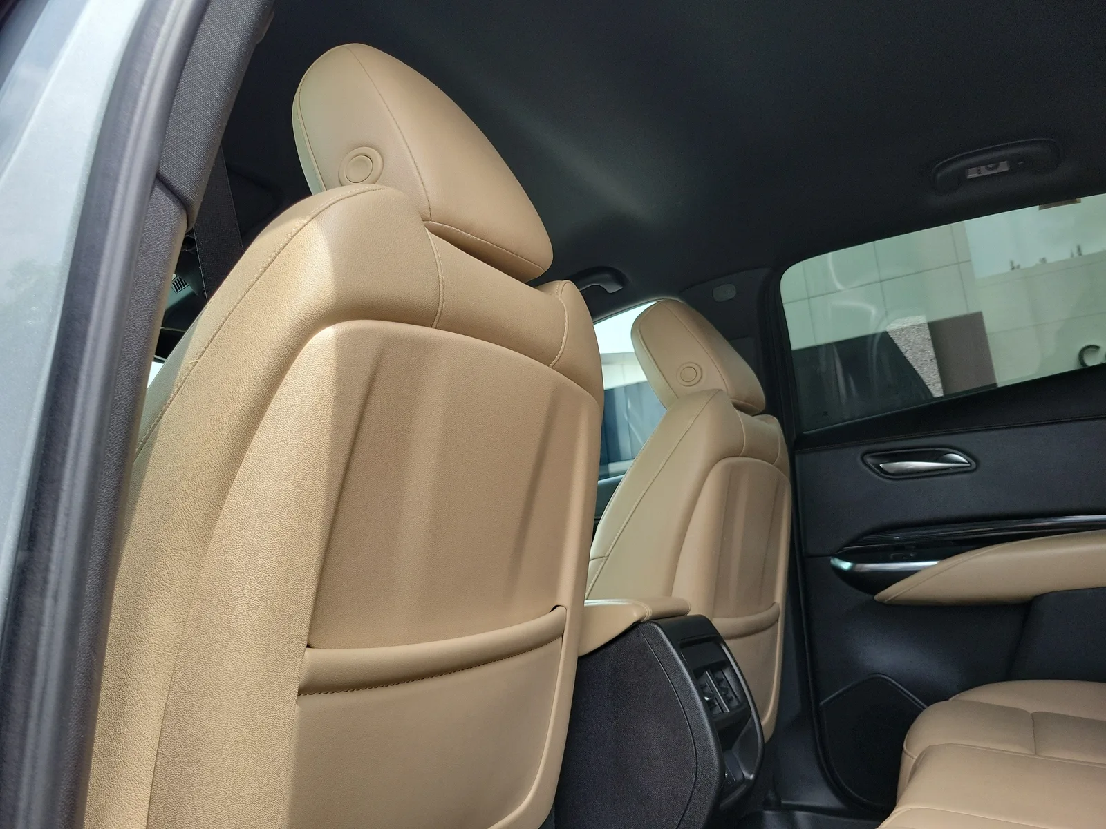 2024 Cadillac XT4 Luxury photo 17