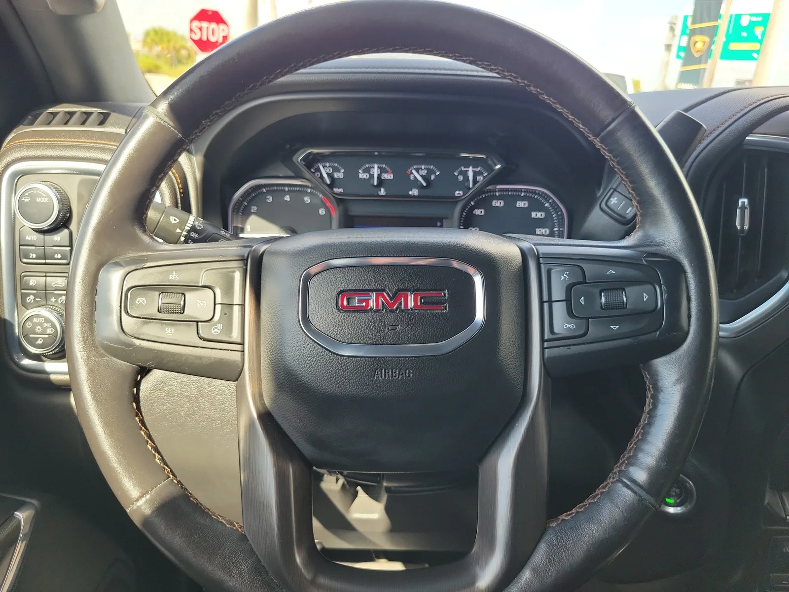 2021 GMC Sierra 1500 AT4 photo 17