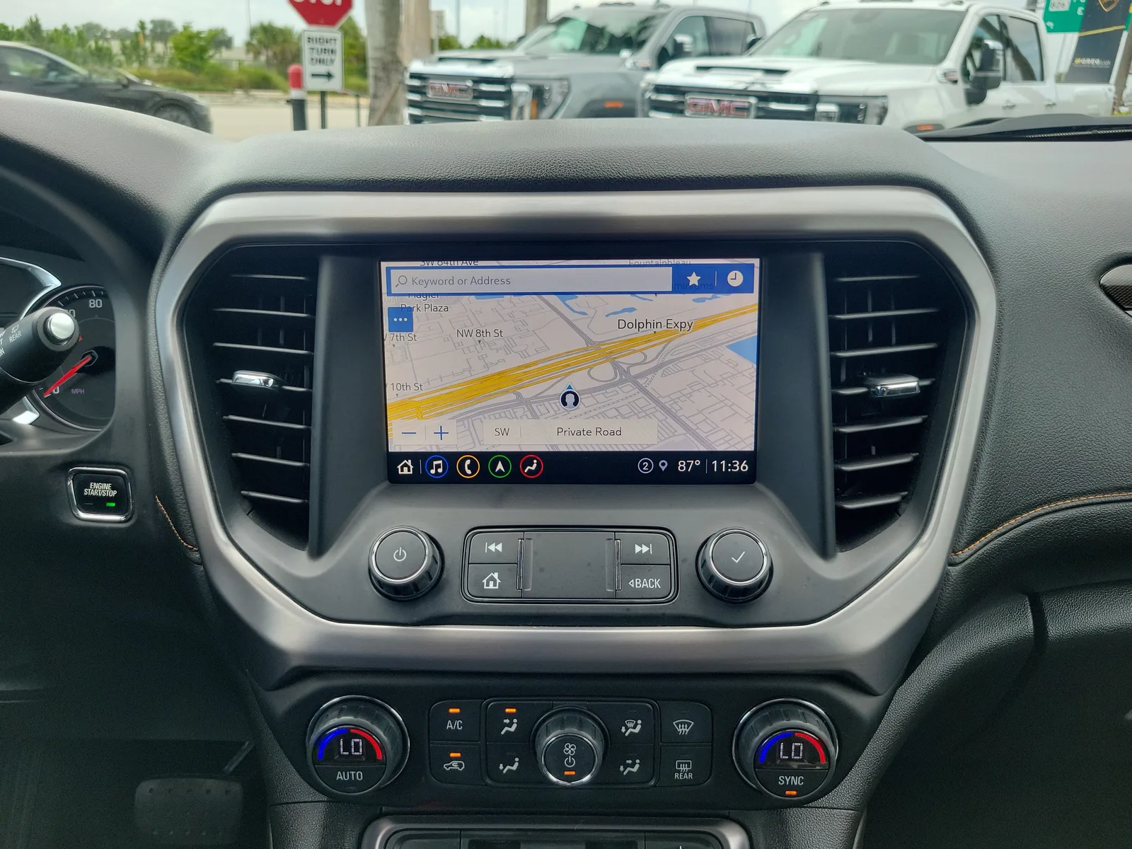 2021 GMC Acadia AT4 photo 23