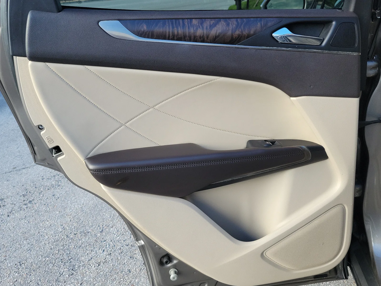 2017 Lincoln MKC Reserve photo 27