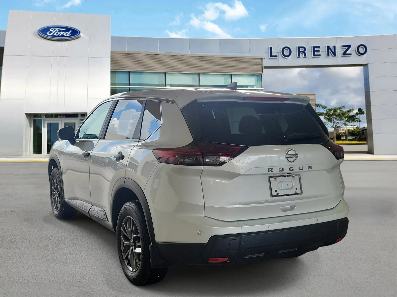 2025 Nissan Rogue S photo 7