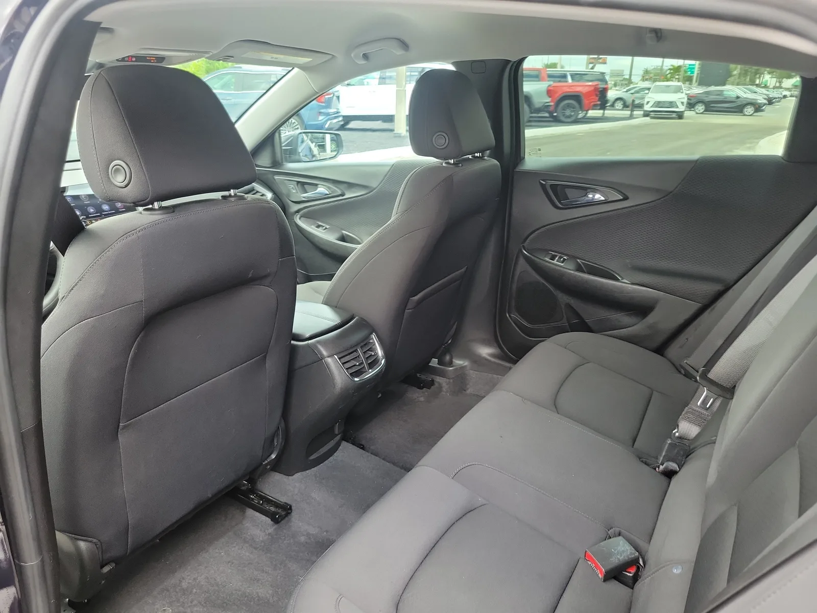 2023 Chevrolet Malibu LT photo 14