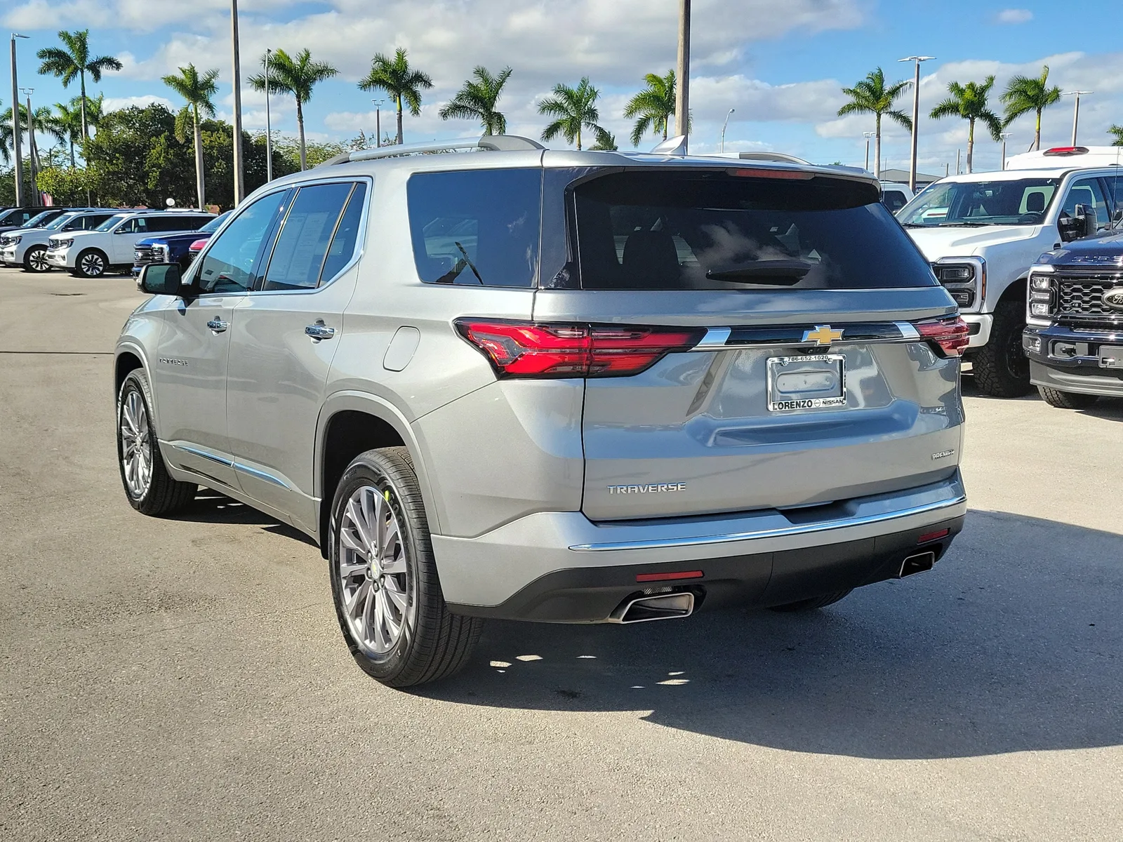 2023 Chevrolet Traverse Premier photo 7
