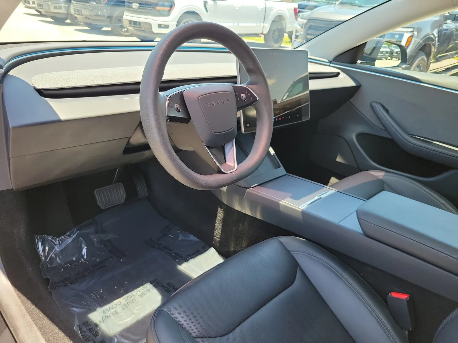 2025 Tesla Model 3 Long Range photo 12