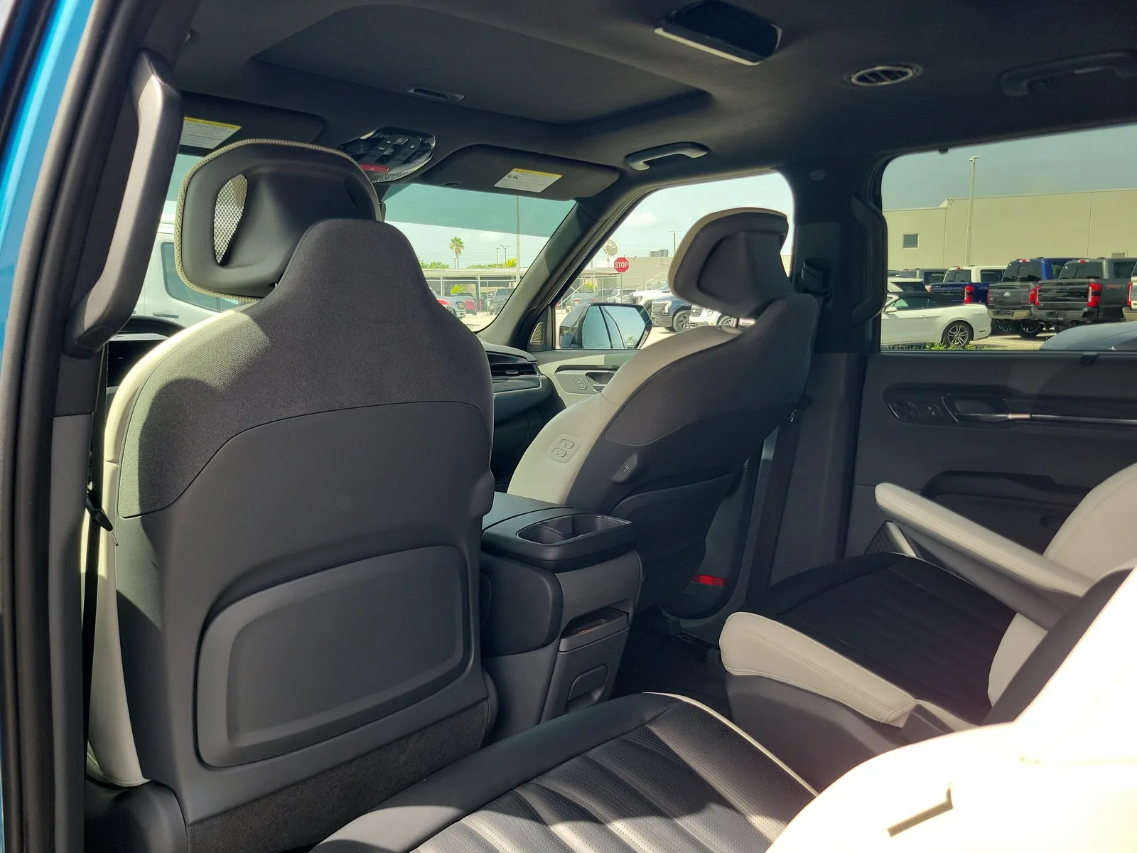 2024 Kia EV9 GT-Line photo 16