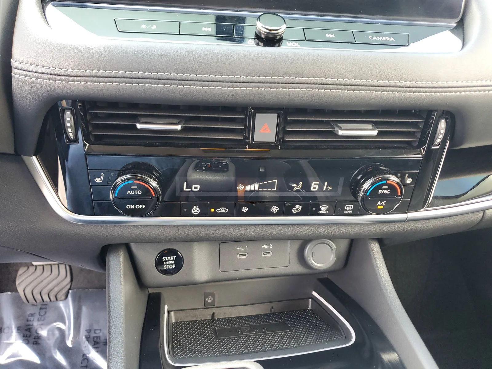 2025 Nissan Rogue SL photo 25