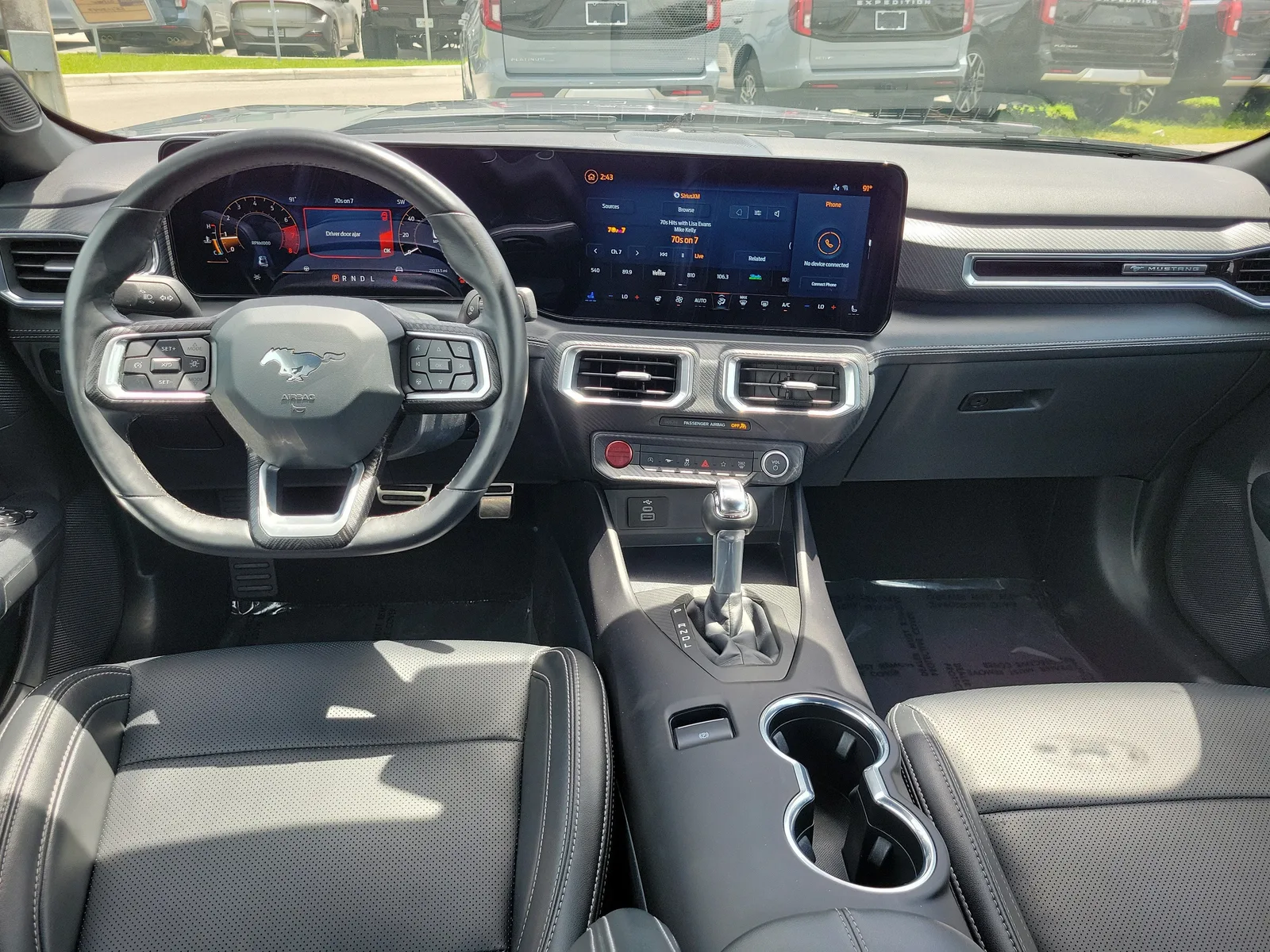 2025 Ford Mustang EcoBoost Premium photo 13