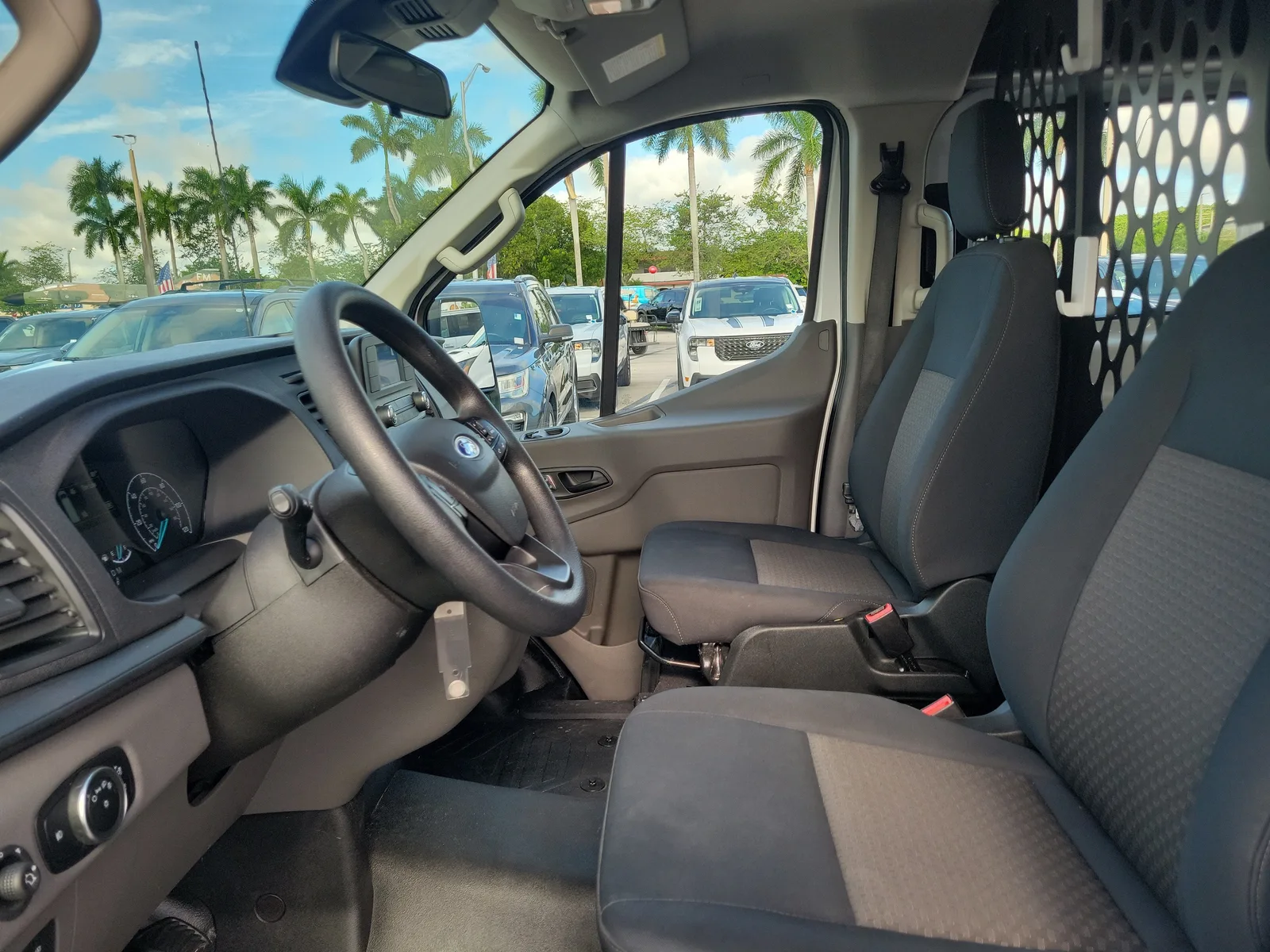 2025 Ford Transit Cargo Van Base photo 11
