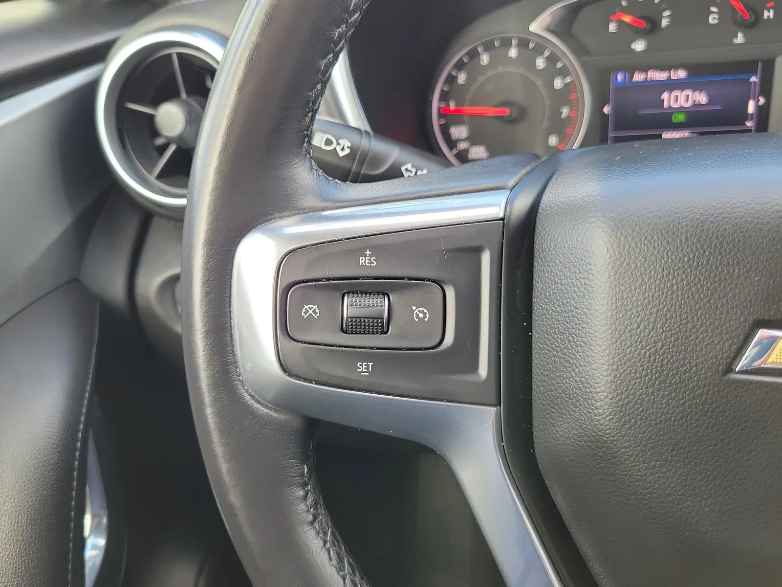2020 Chevrolet Blazer LT photo 19