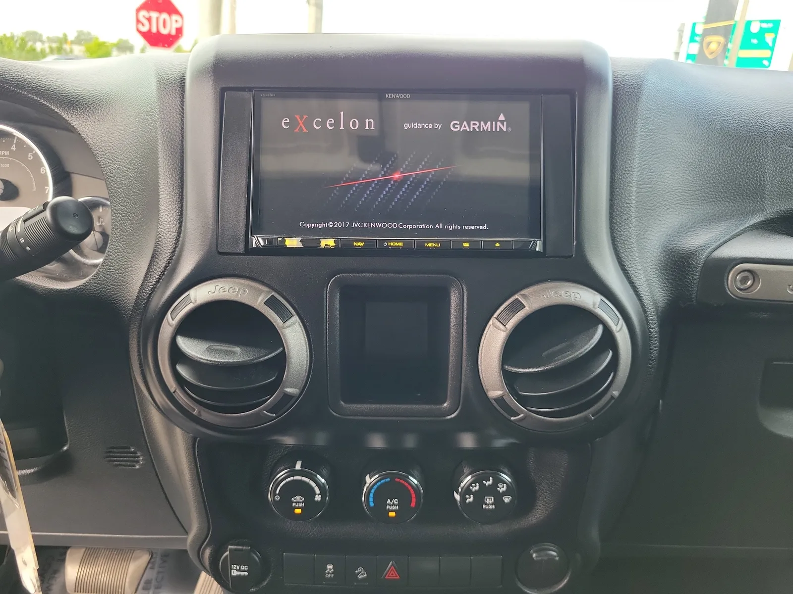 2016 Jeep Wrangler Unlimited Sport 4WD photo 20