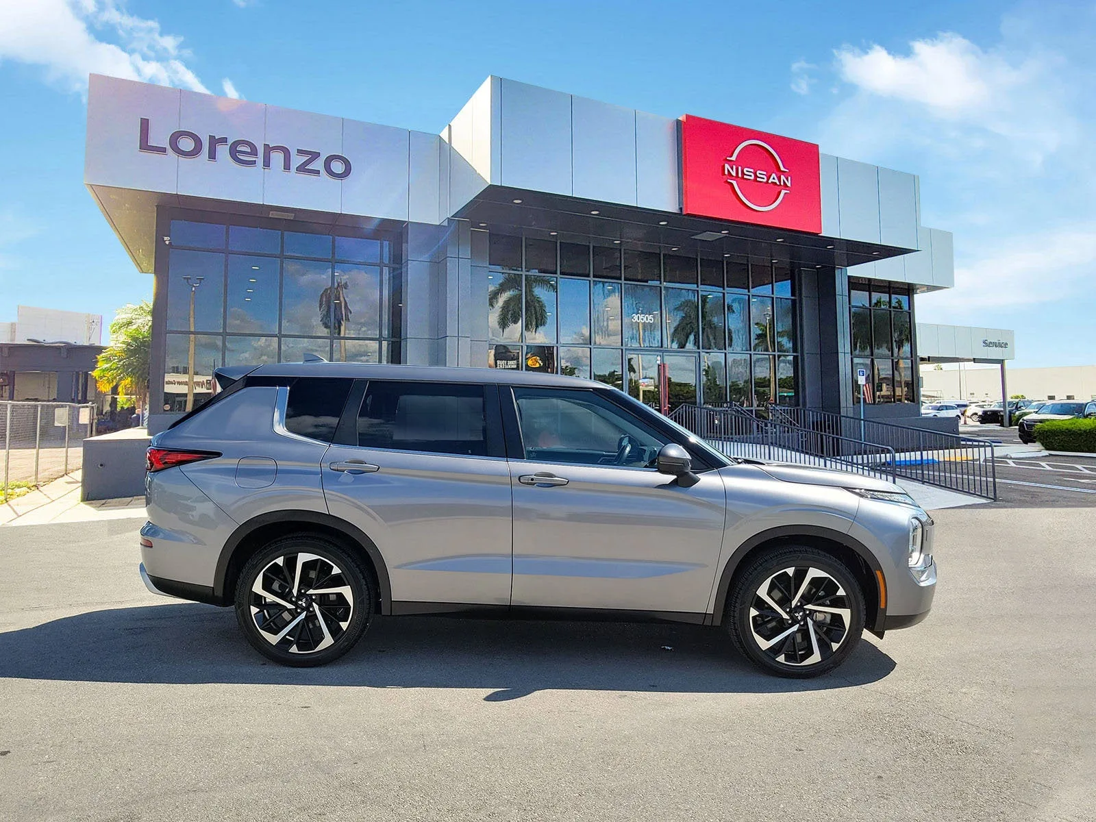2022 Mitsubishi Outlander SE 4WD photo 4