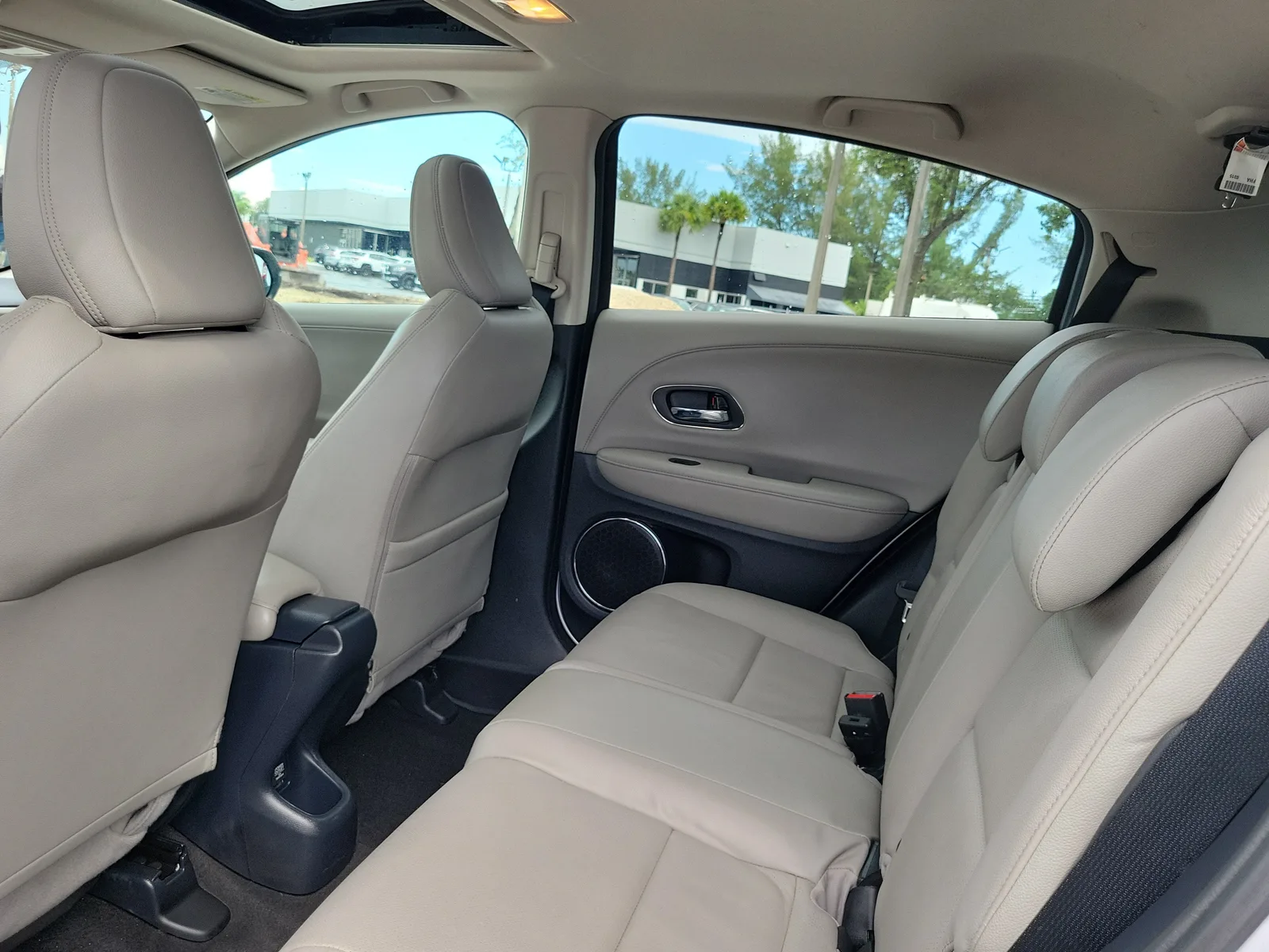2021 Honda HR-V EX-L photo 13