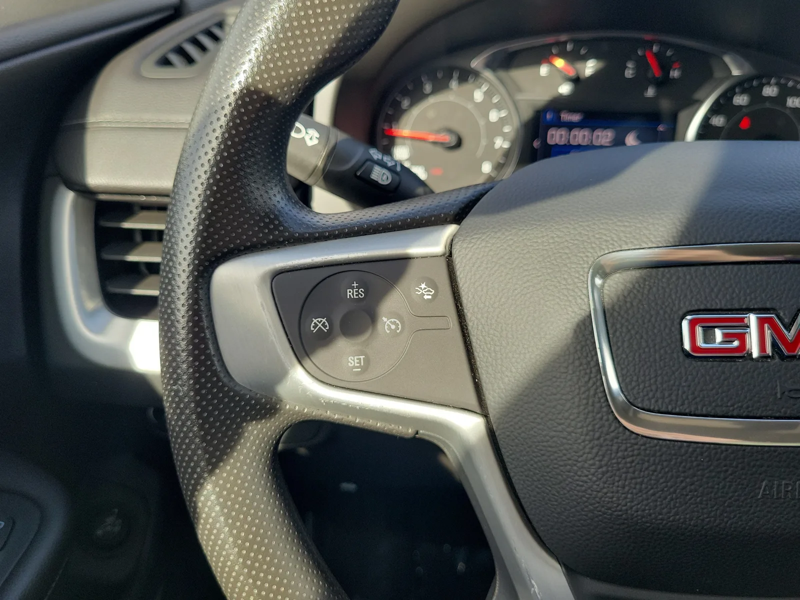 2023 GMC Terrain SLE photo 20