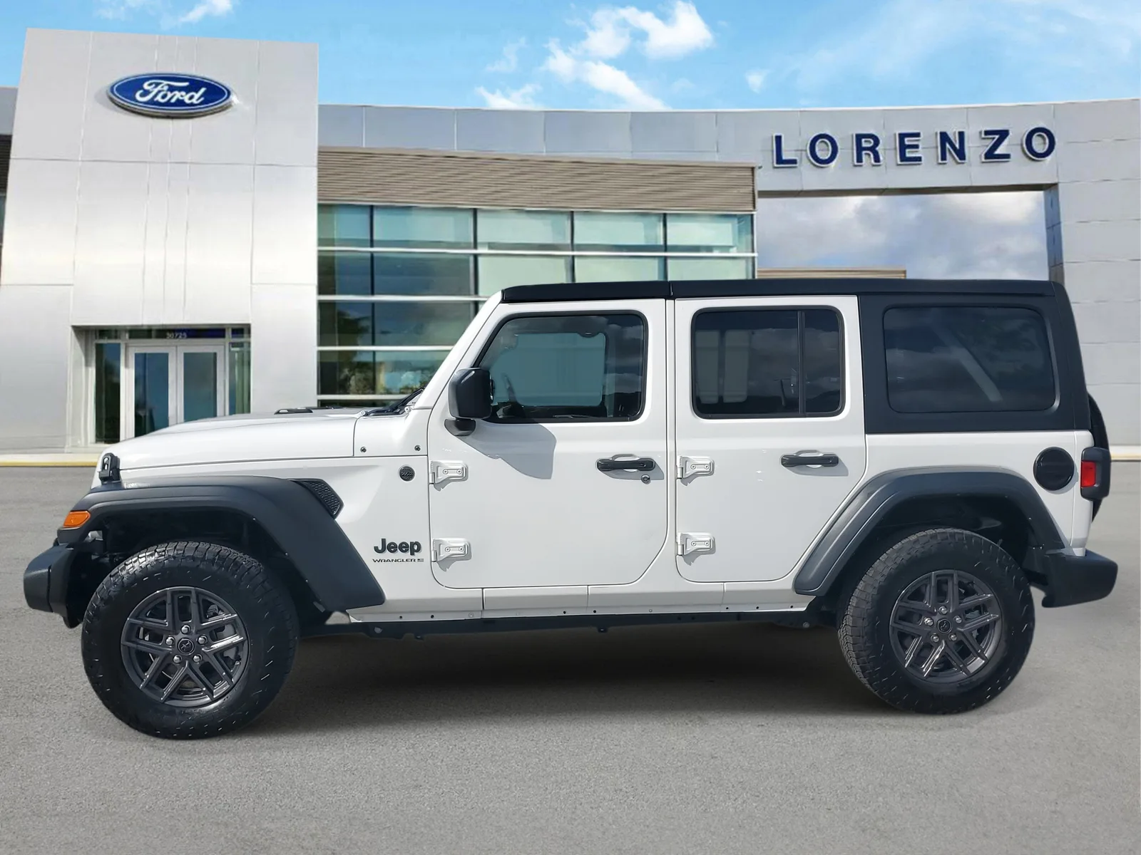 2024 Jeep Wrangler Sport S 4WD photo 8