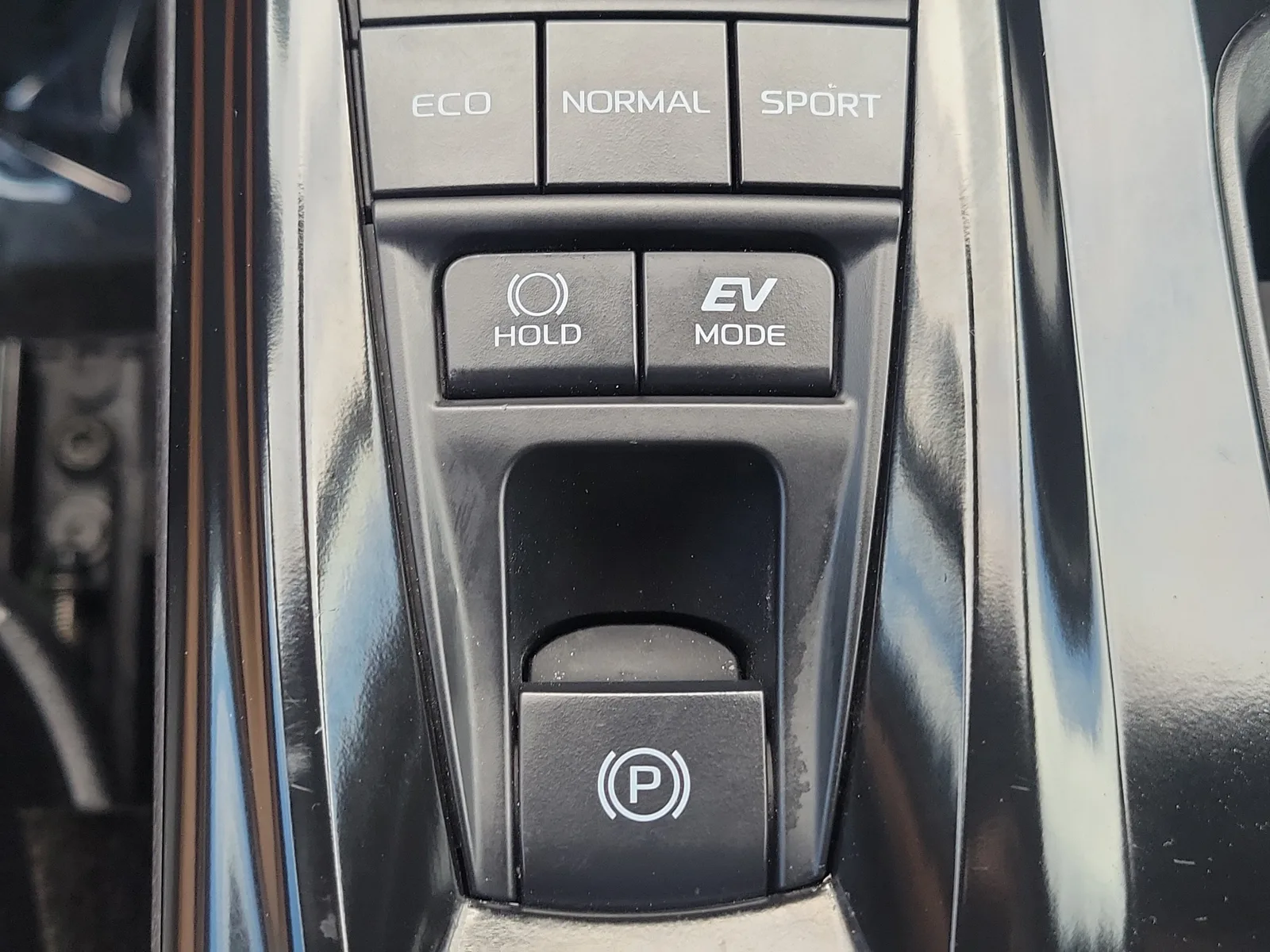 2025 Toyota Camry SE photo 27