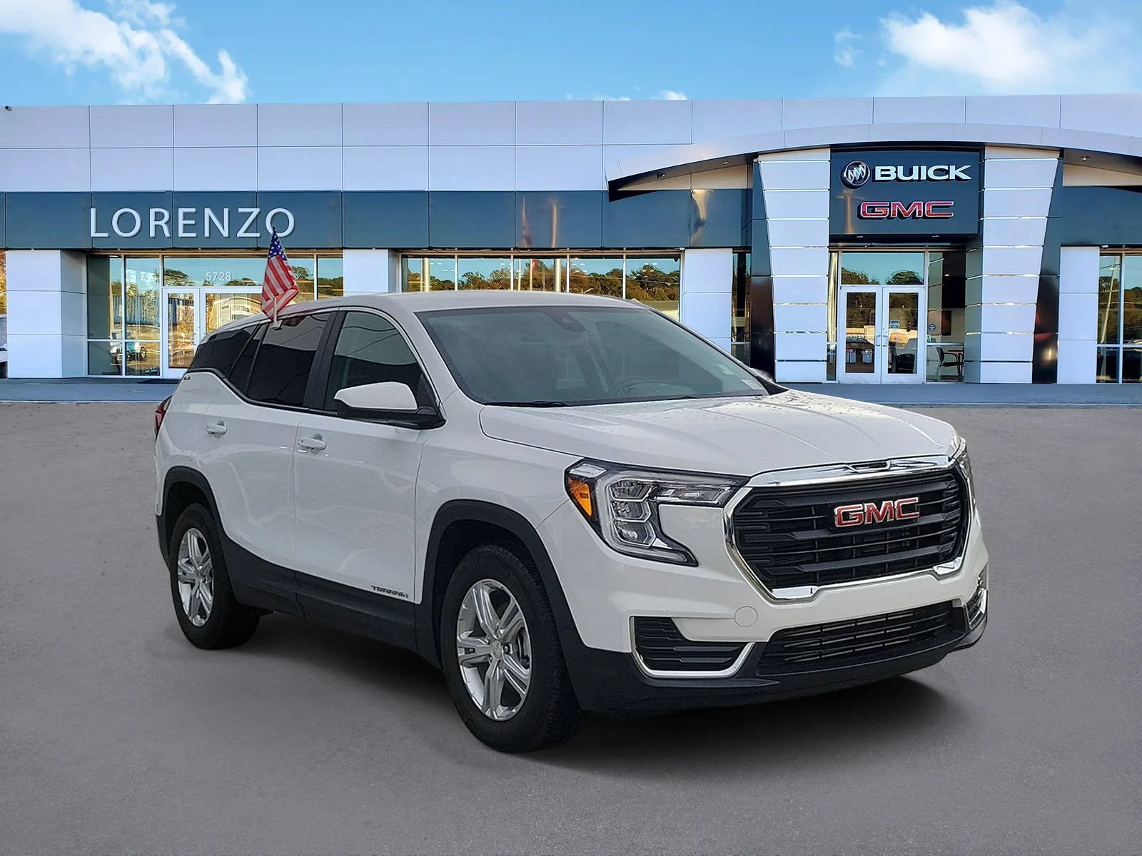 2024 GMC Terrain SLE photo 3