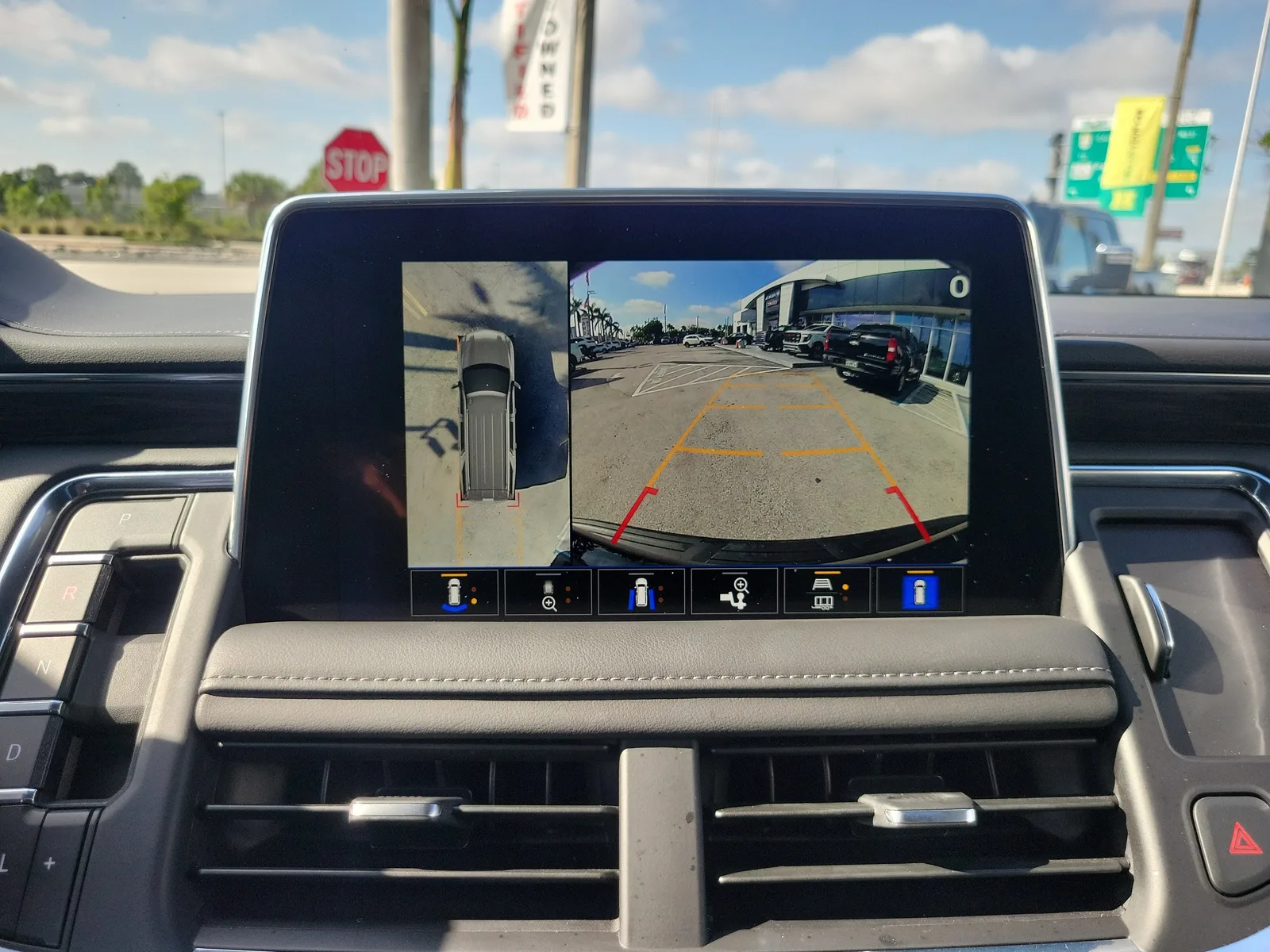 2024 Chevrolet Tahoe Z71 photo 11