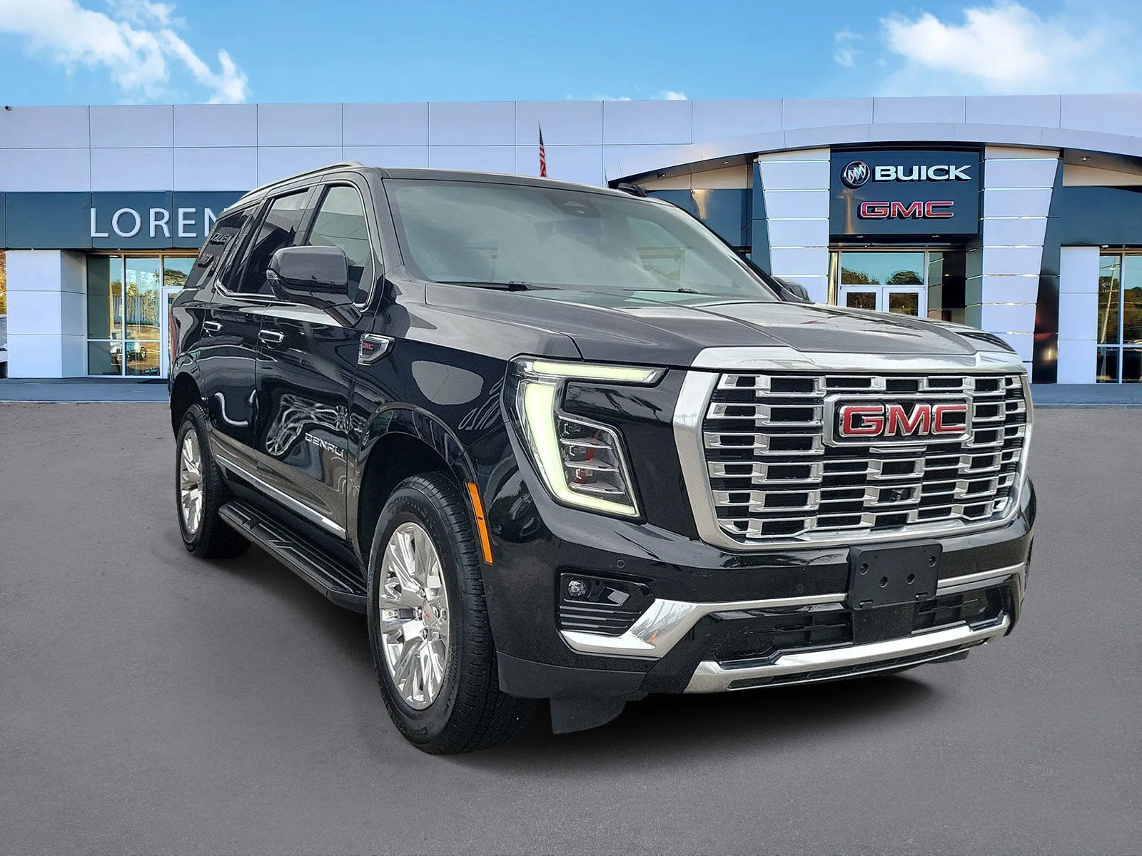2025 GMC Yukon Denali photo 3