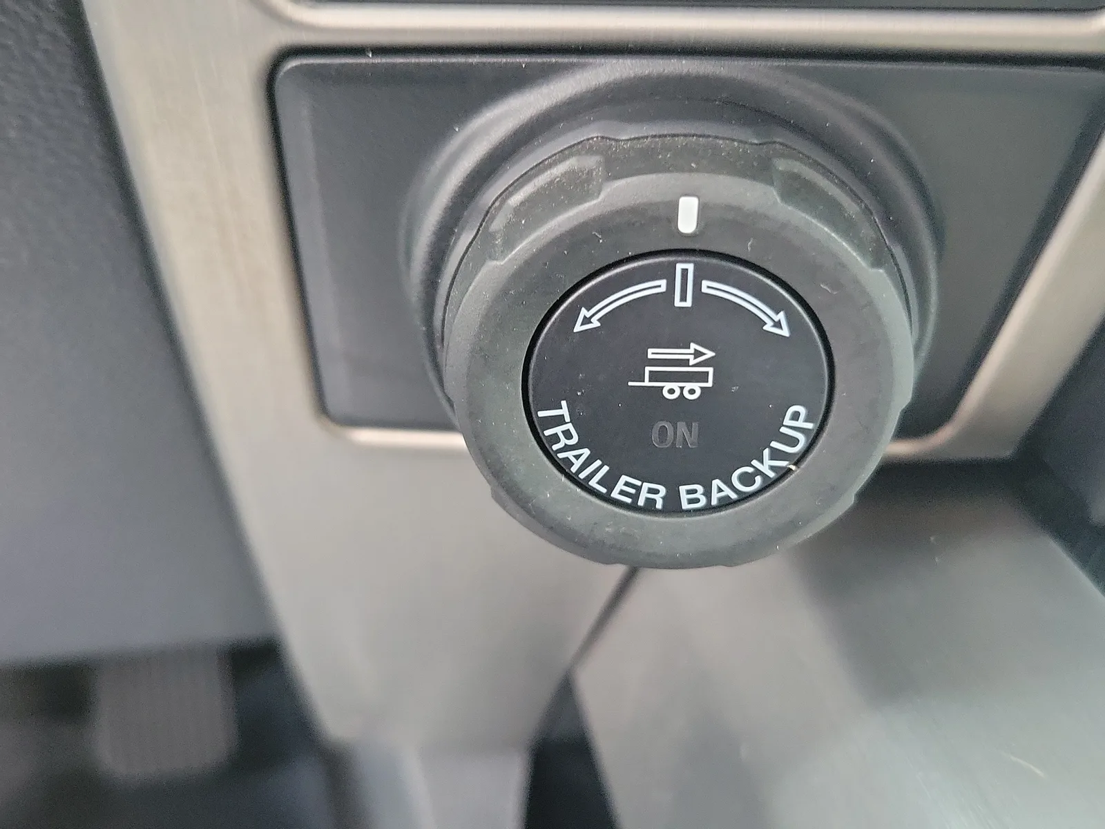 2022 Ford Super Duty F-350 SRW Platinum 4WD Diesel photo 26