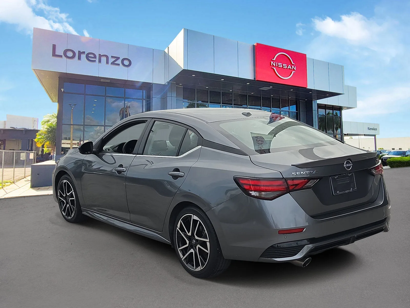 2025 Nissan Sentra SR photo 6