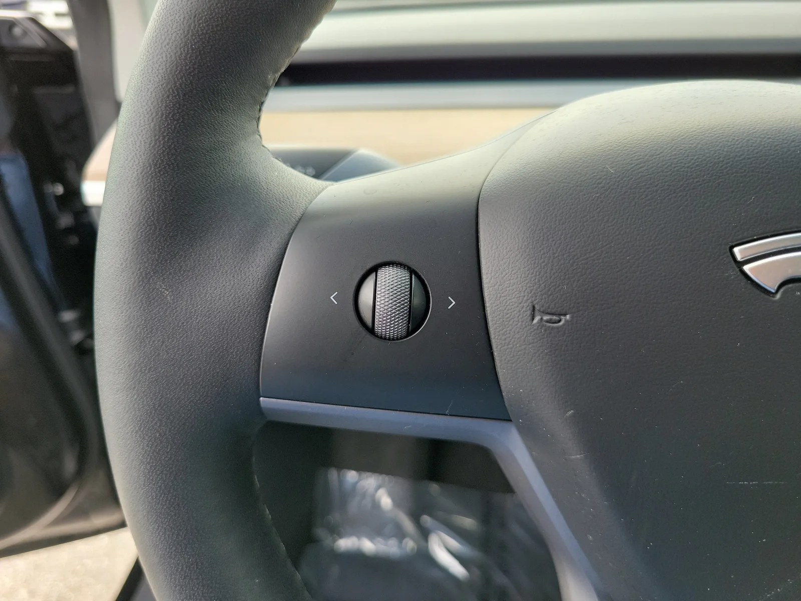 2023 Tesla Model 3 Base photo 18