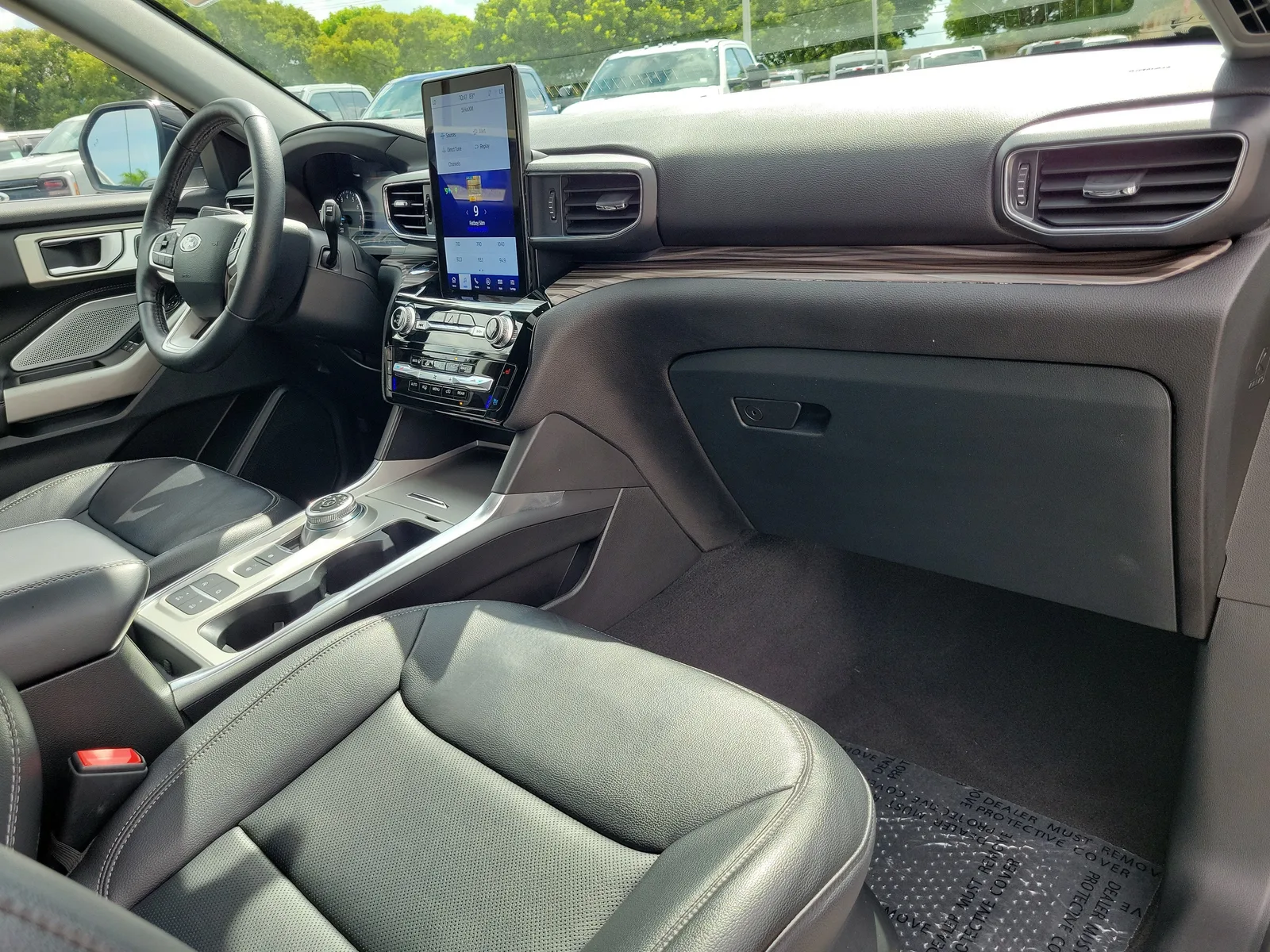 2023 Ford Explorer Limited photo 20
