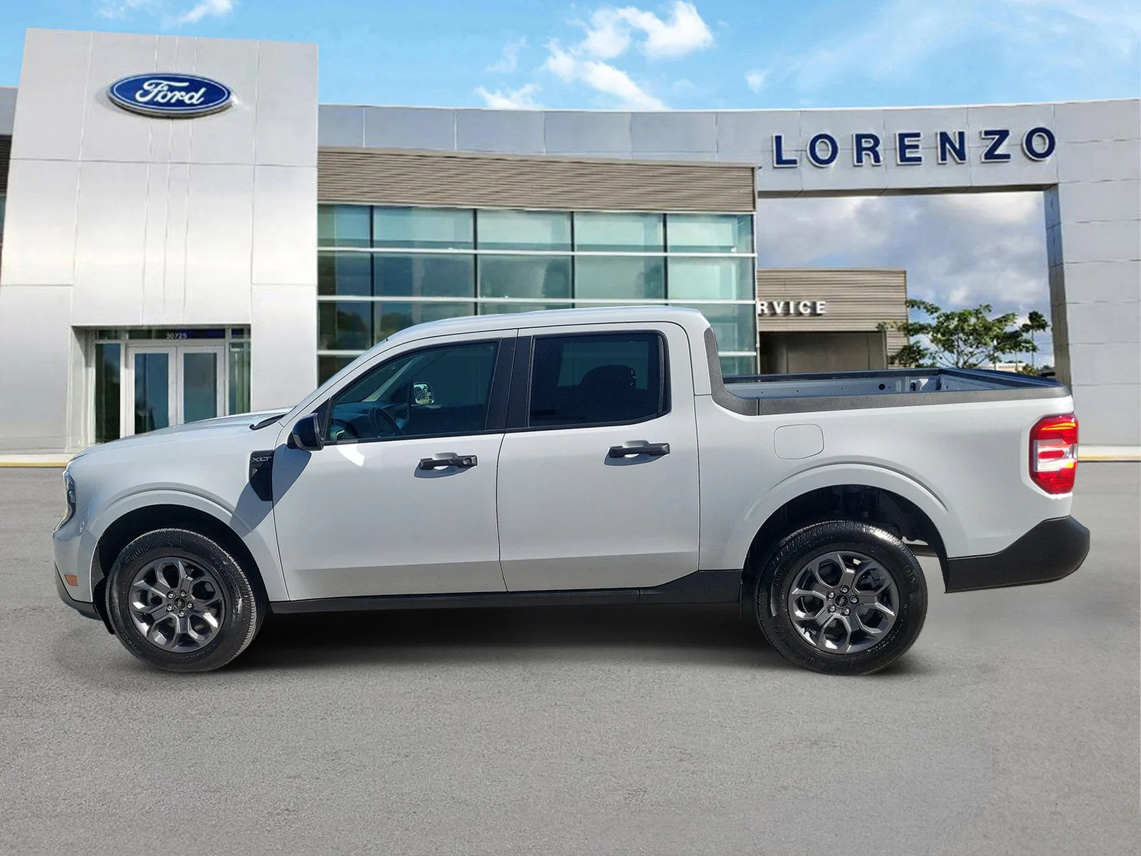 2025 Ford Maverick XLT photo 8