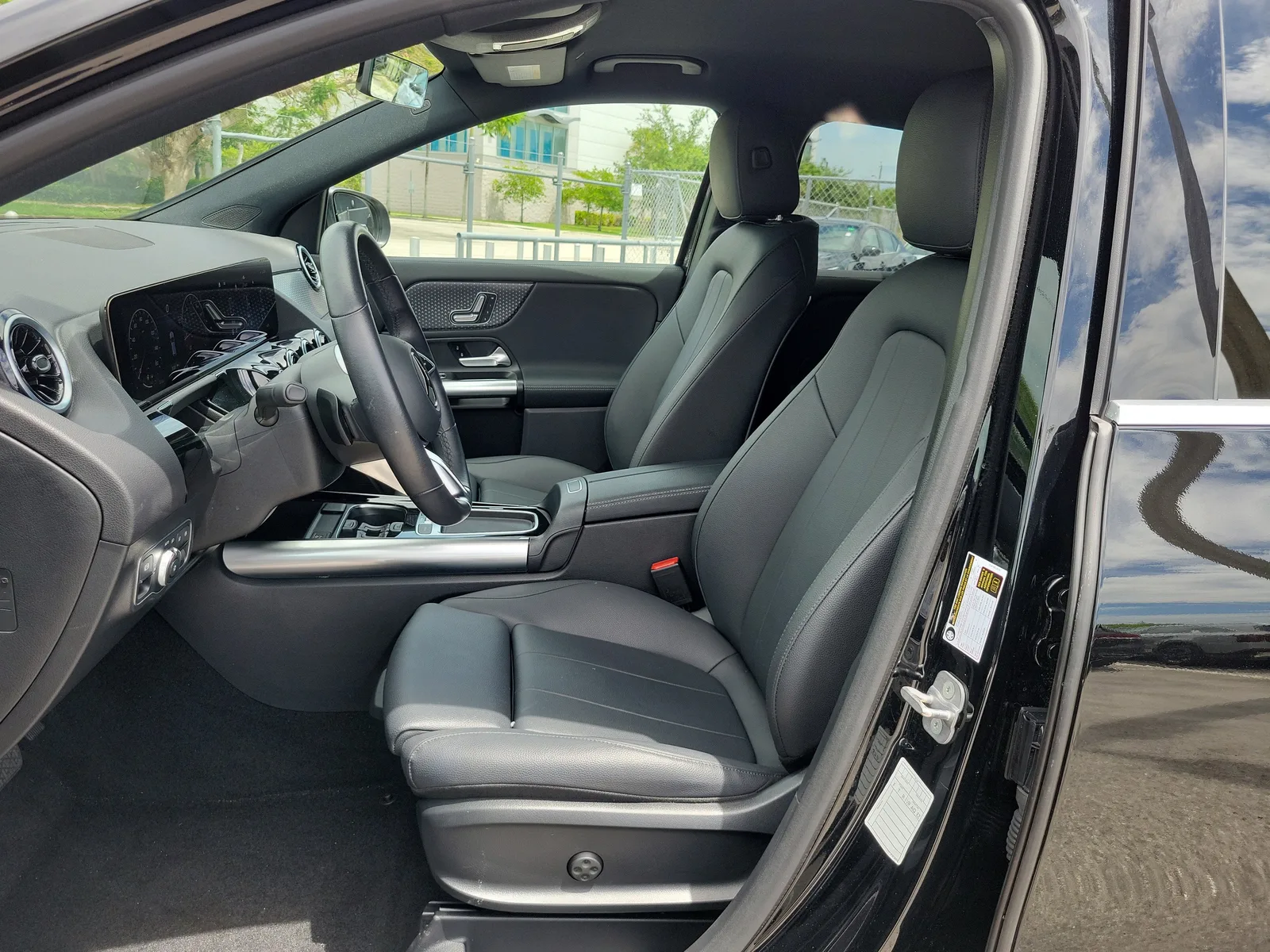 2025 Mercedes-Benz GLA GLA 250 photo 18