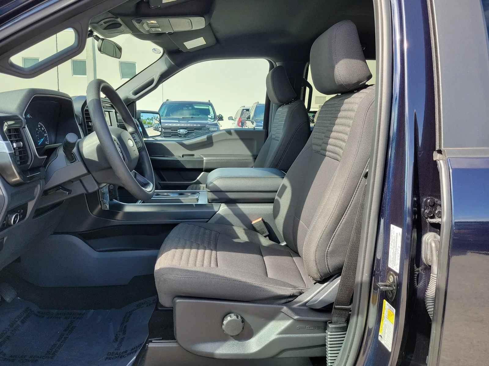 2023 Ford F-150 XL photo 11