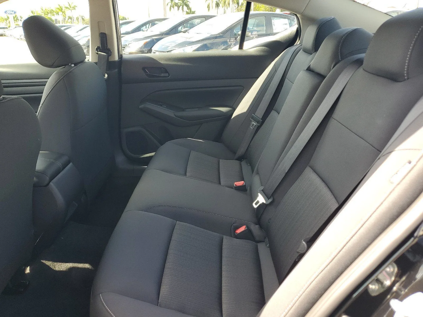 2025 Nissan Altima S photo 9