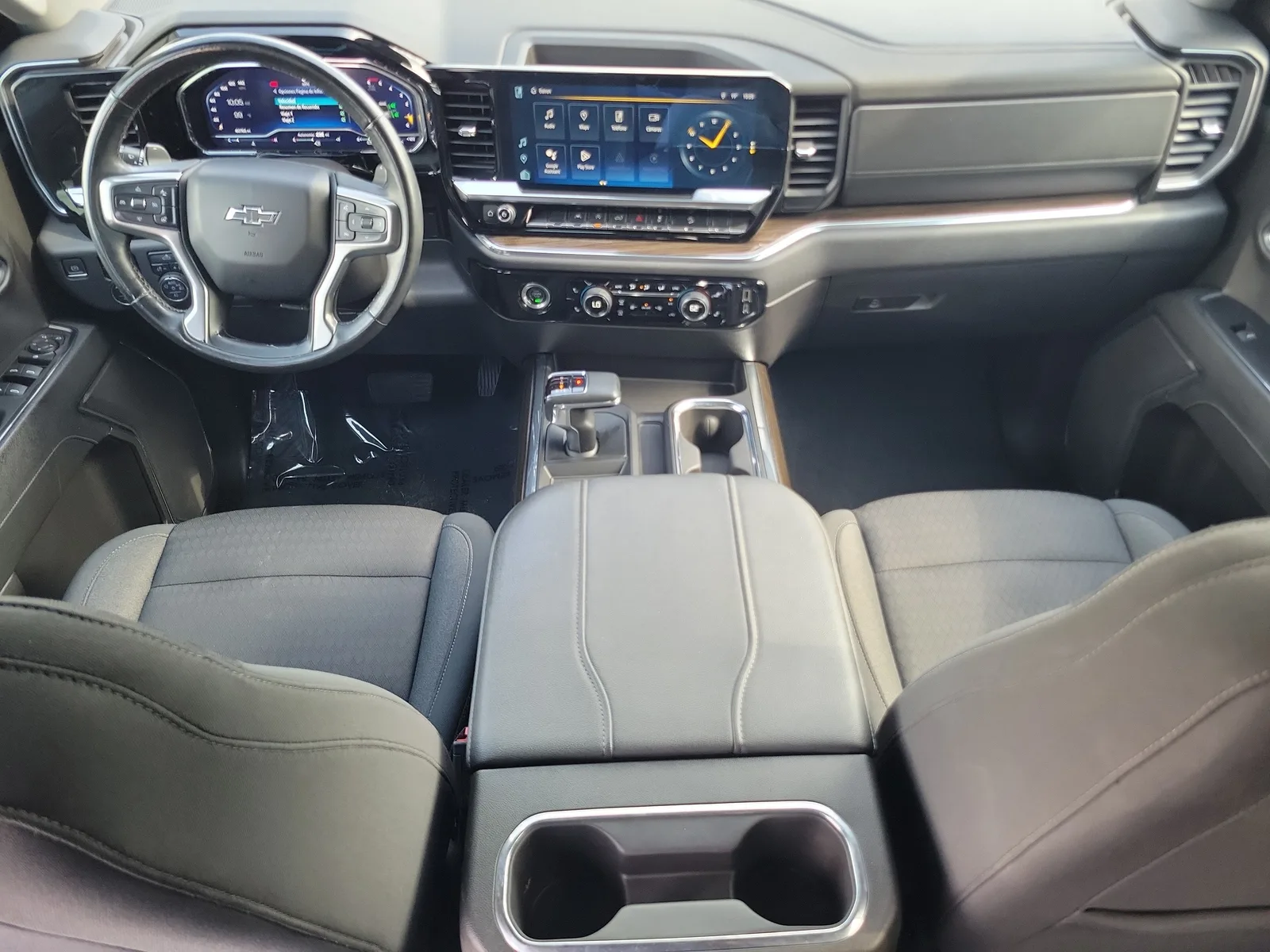 2023 Chevrolet Silverado 1500 LT Trail Boss 4WD Diesel photo 16