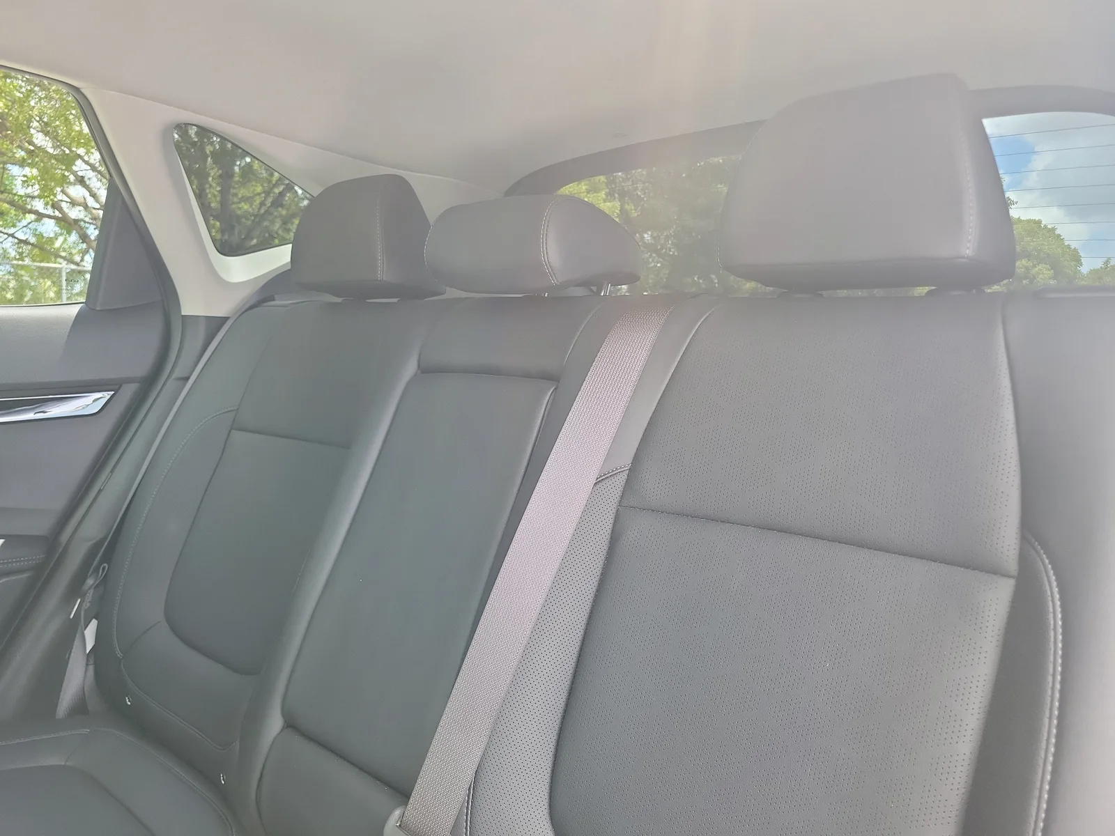 2024 Kia Seltos SX 4WD photo 15