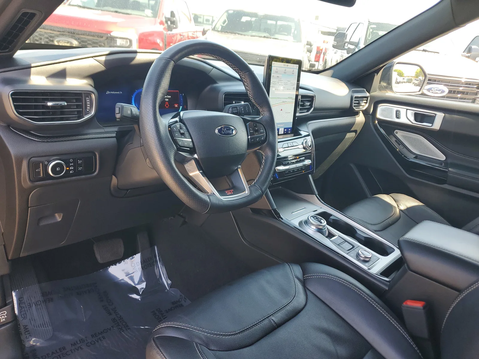 2023 Ford Explorer ST 4WD photo 9