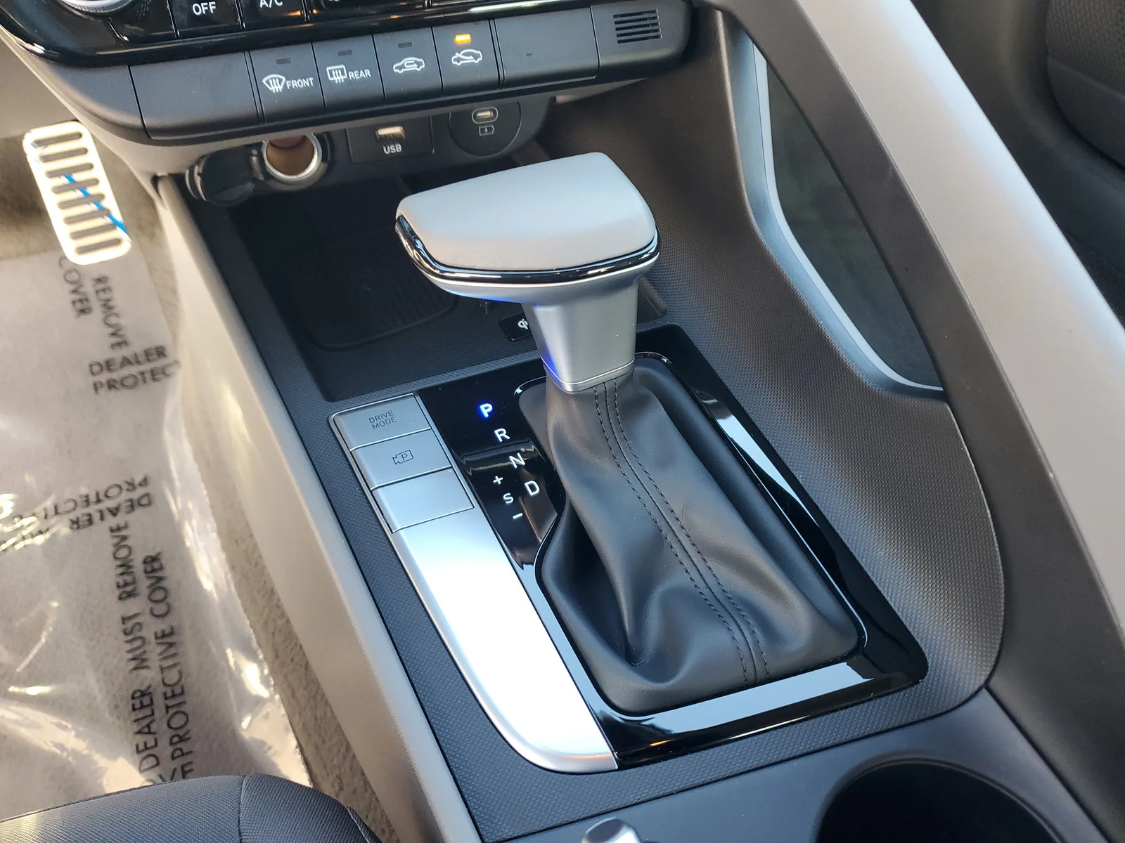 2025 Hyundai Elantra SEL Sport photo 24