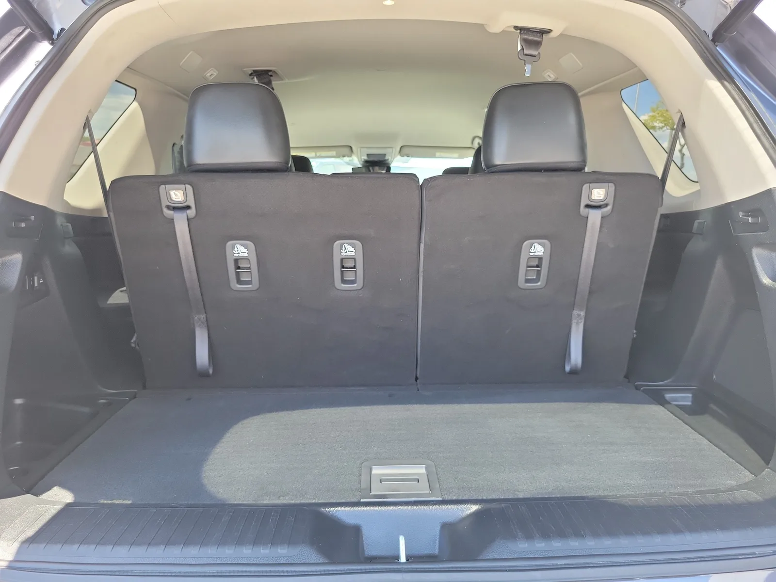 2024 Honda Pilot EX-L 8 Passenger photo 16