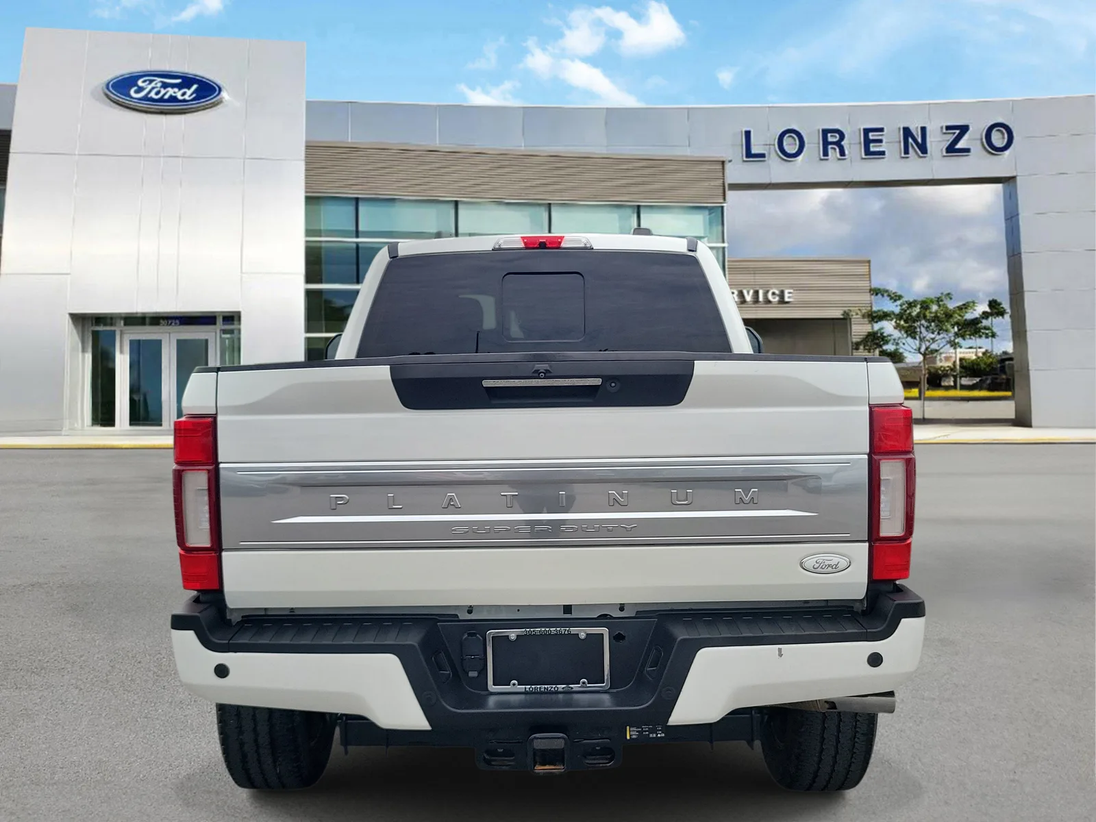 2022 Ford Super Duty F-350 SRW Platinum 4WD Diesel photo 6