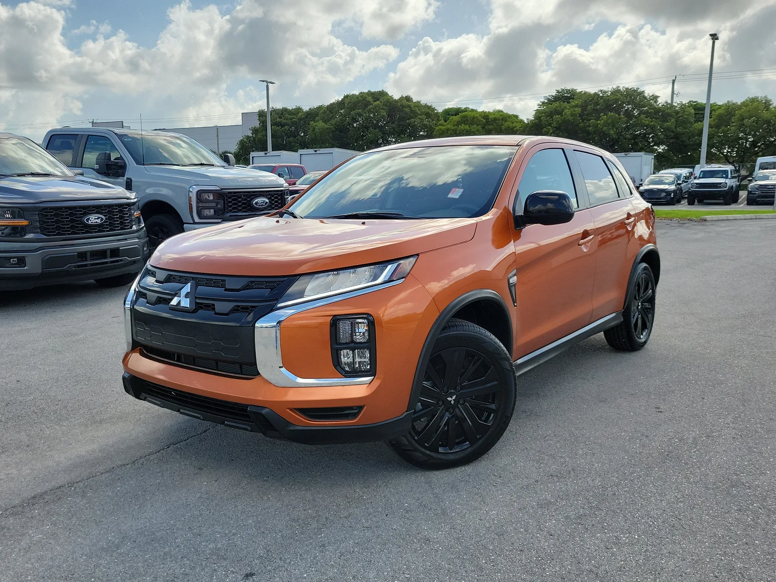 2026 Mitsubishi Outlander Sport LE 4WD photo 32