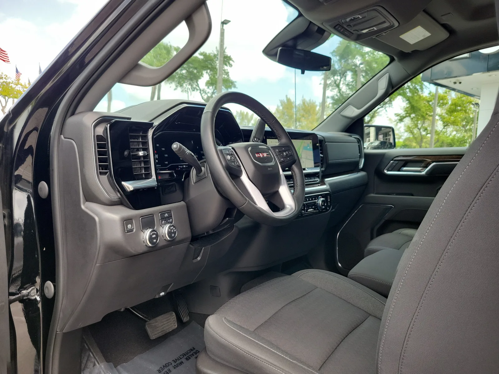 2023 GMC Sierra 1500 Elevation photo 9