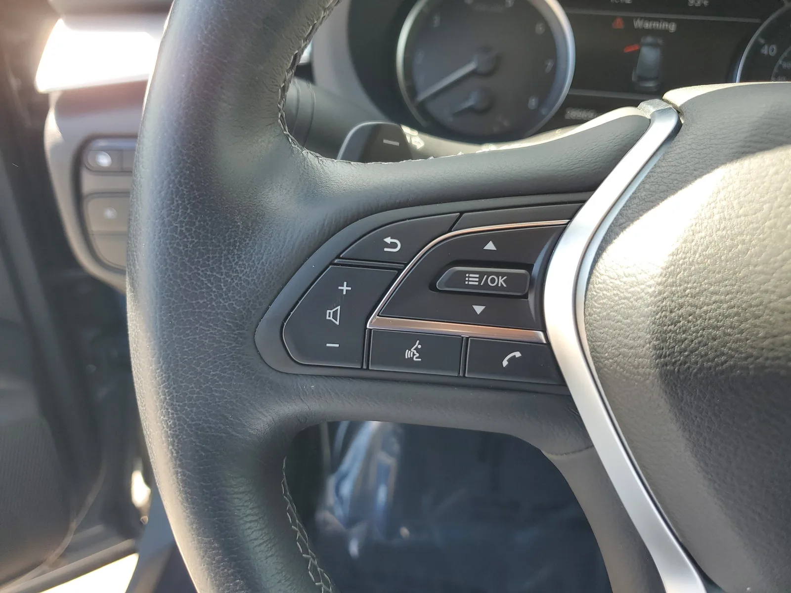 2022 INFINITI QX50 ESSENTIAL photo 22